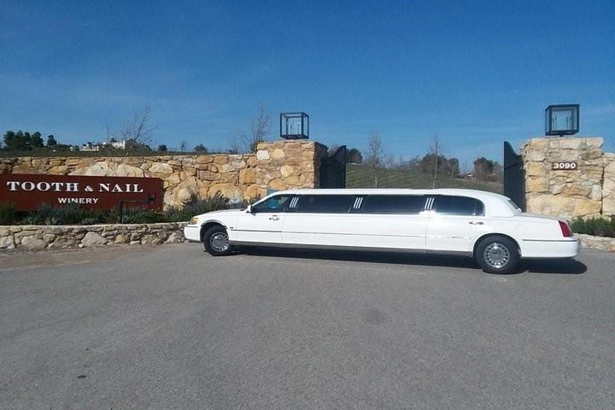 Paso Robles Limousine Wine Tour