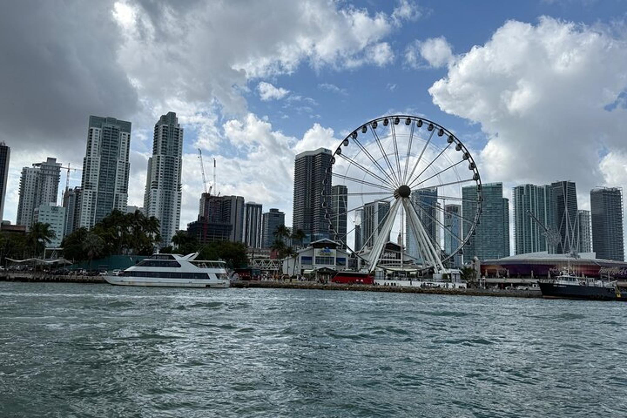 Miami Private Bus Transfer - Image 2