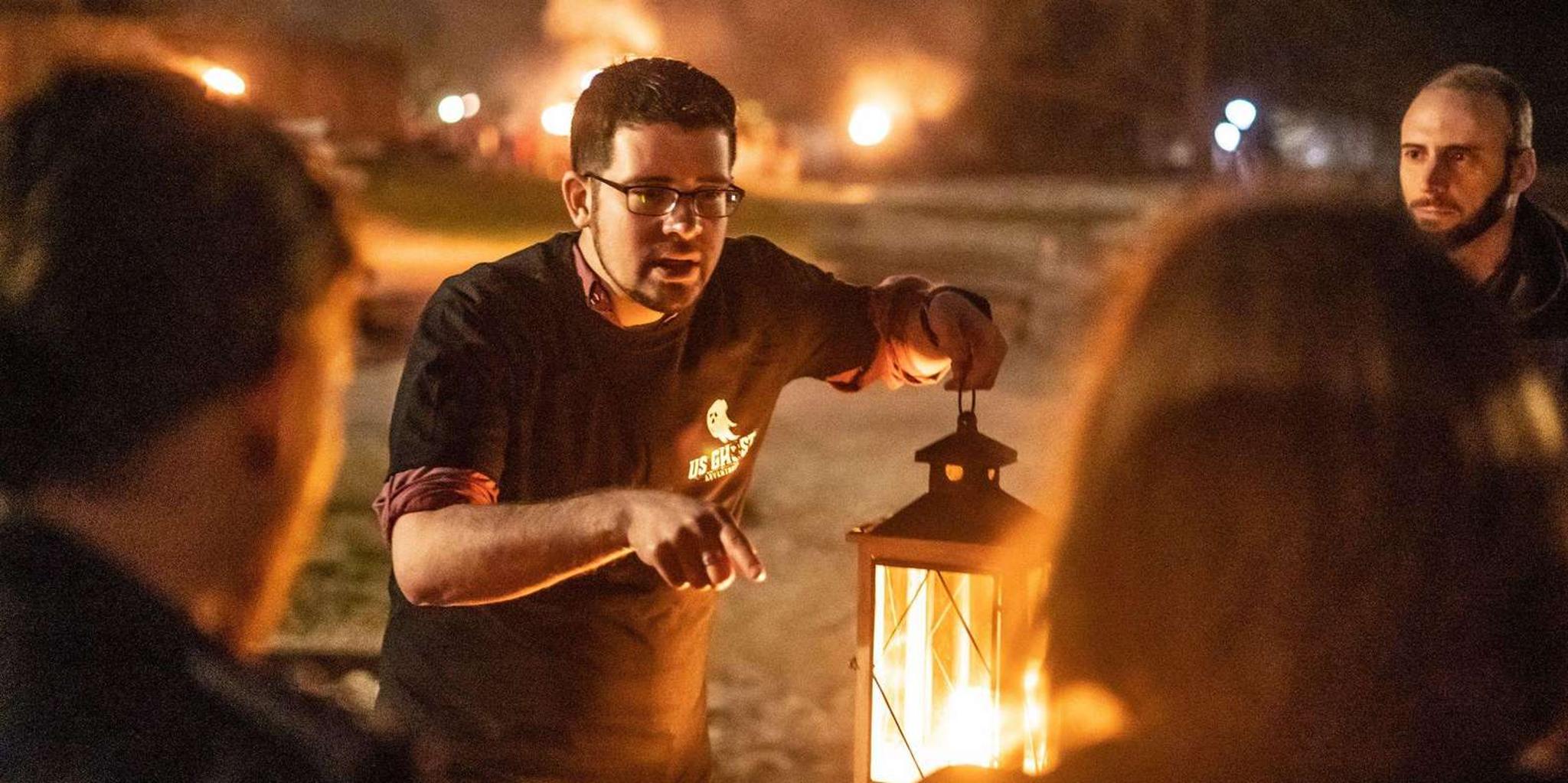 Galveston Ghost Tour: Ghouls and Graves - Image 4