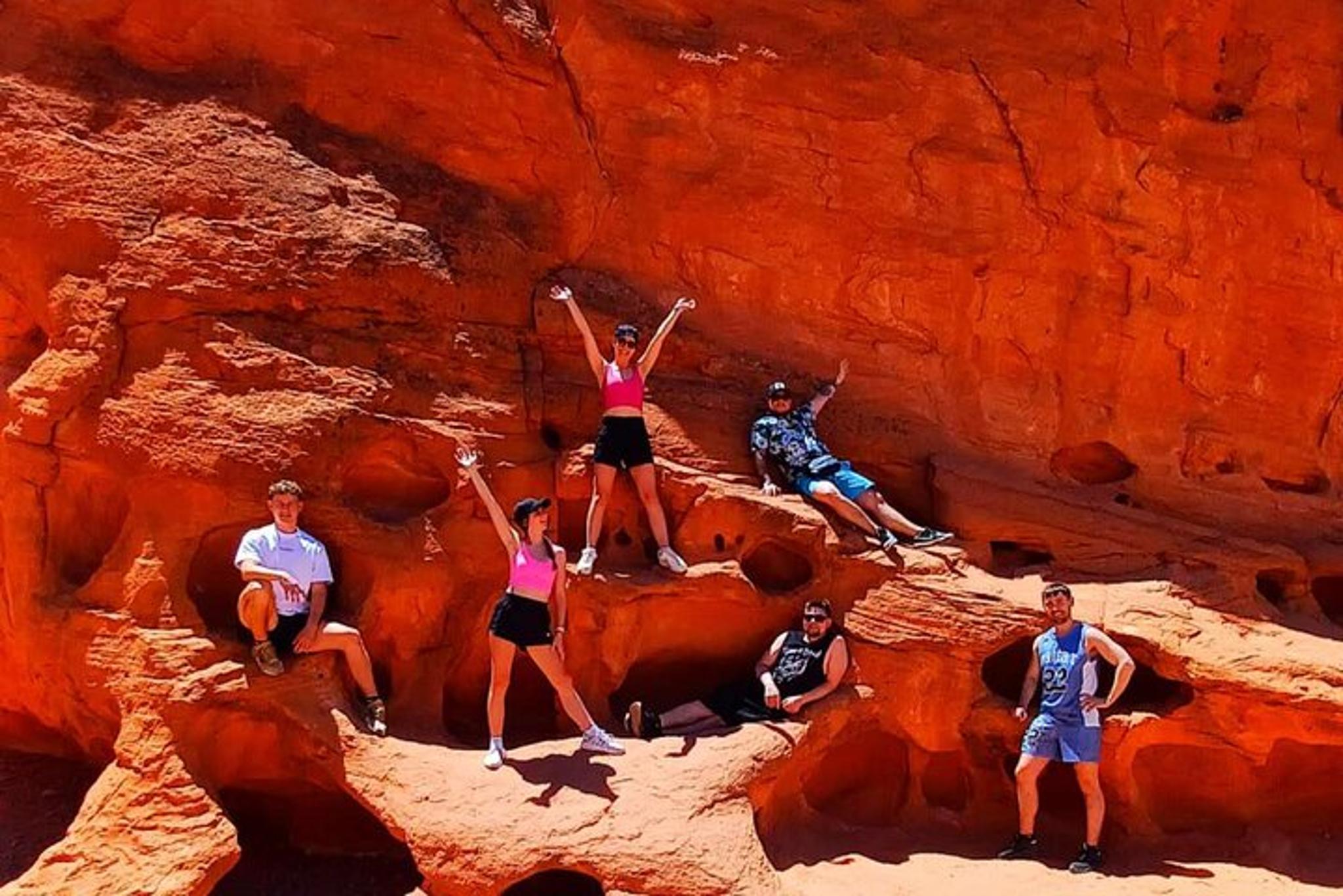 Las Vegas Valley of Fire Guided Tour 5 hr - Image 3