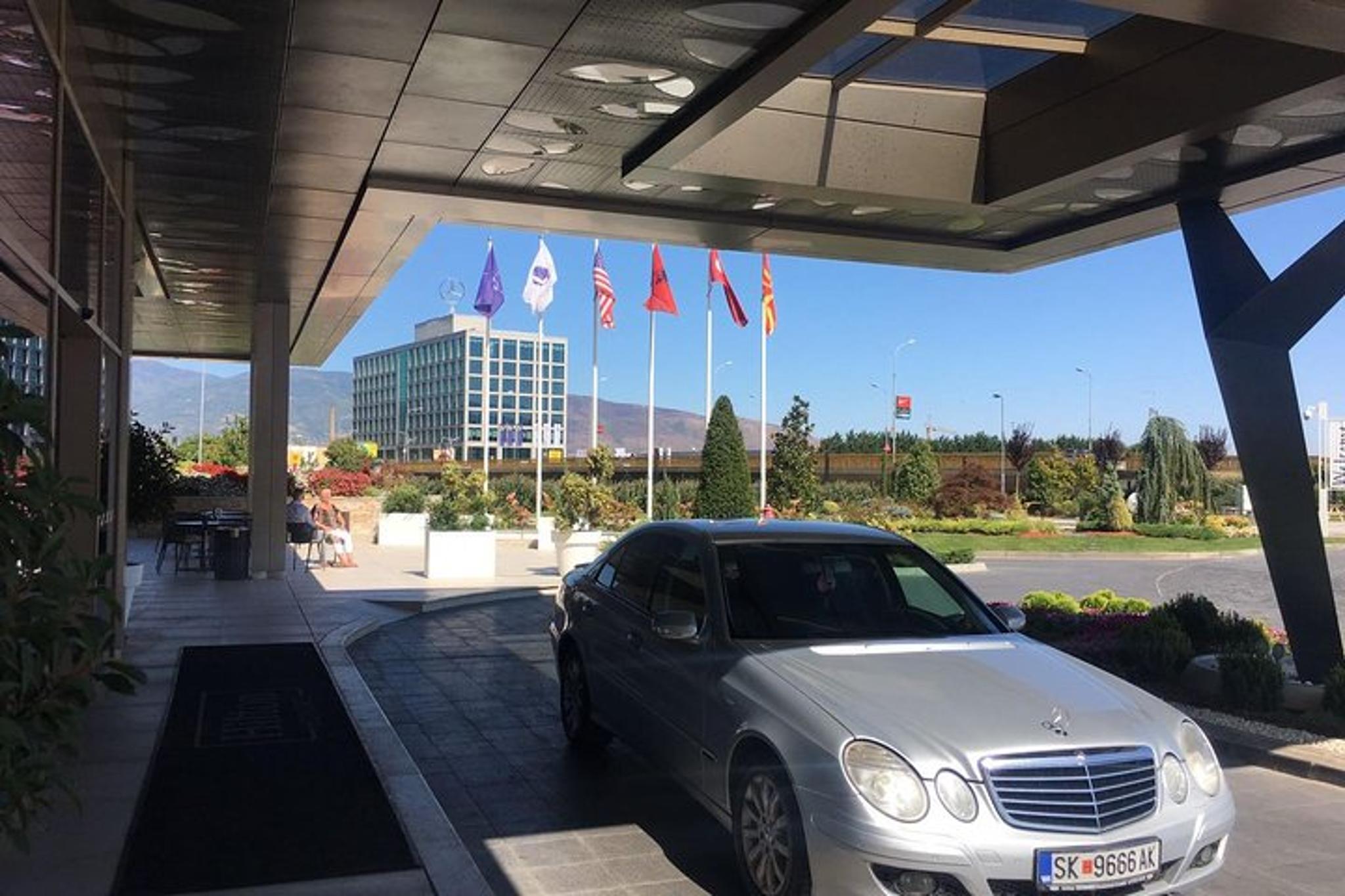 Shuttle Service for All Destinations - Image 2