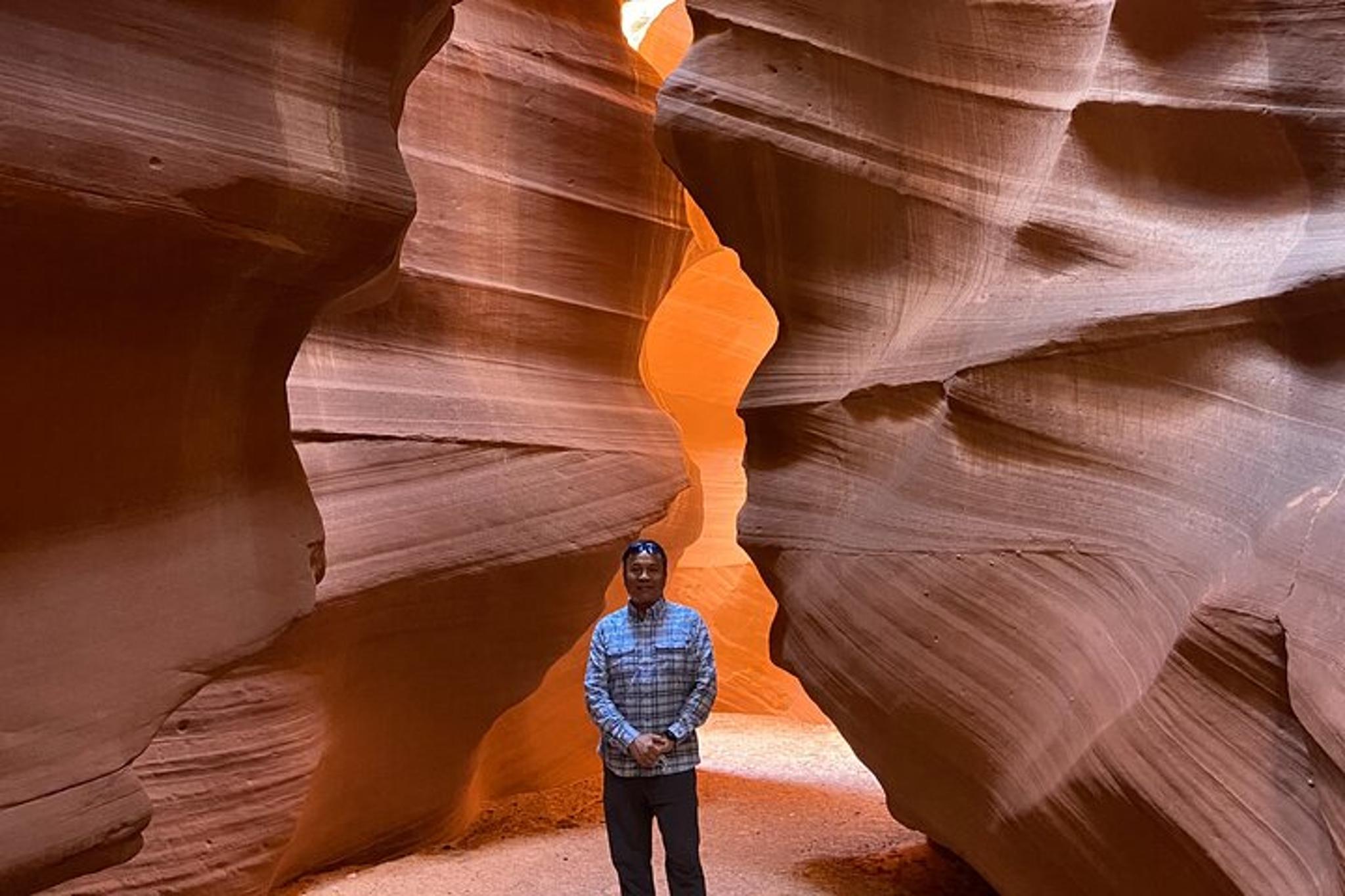 Page Upper Antelope Canyon Guided Tour - Image 4