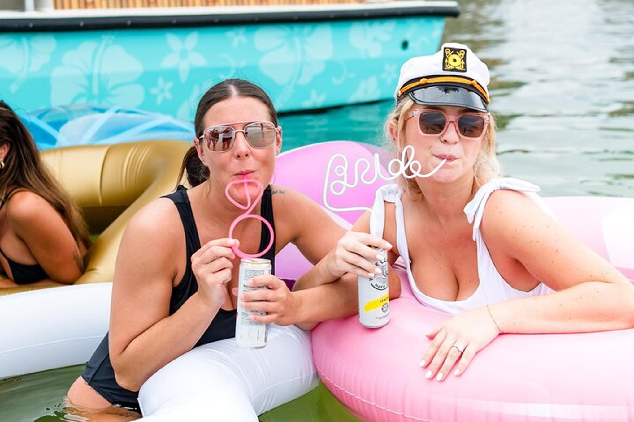 Destin Crab Island Party Boat - Image 2
