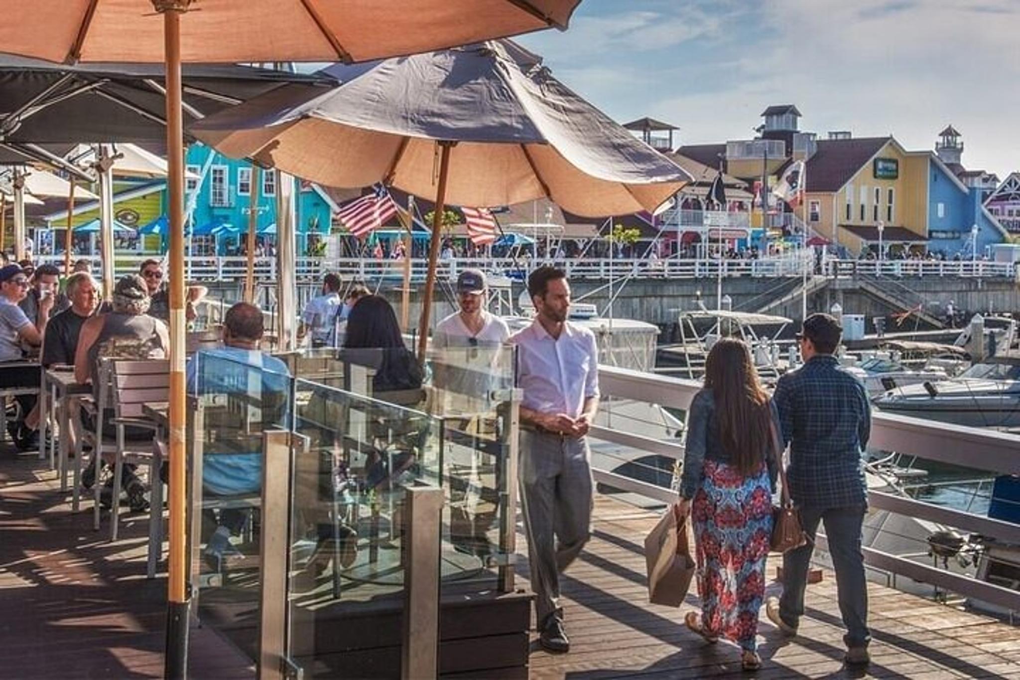 Los Angeles Beach Towns and Shoreline Village Tour - Image 4