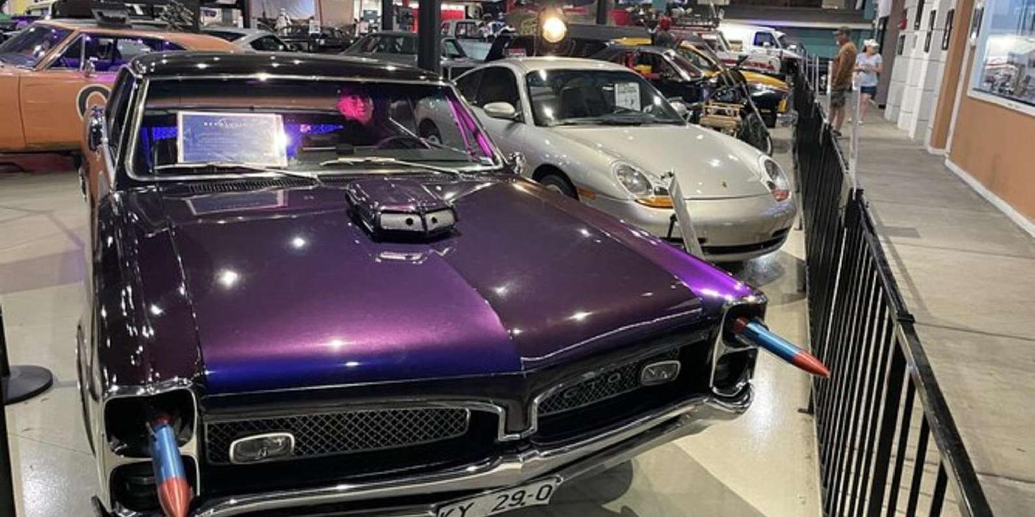 Branson Celebrity Car Museum Admission - Image 2