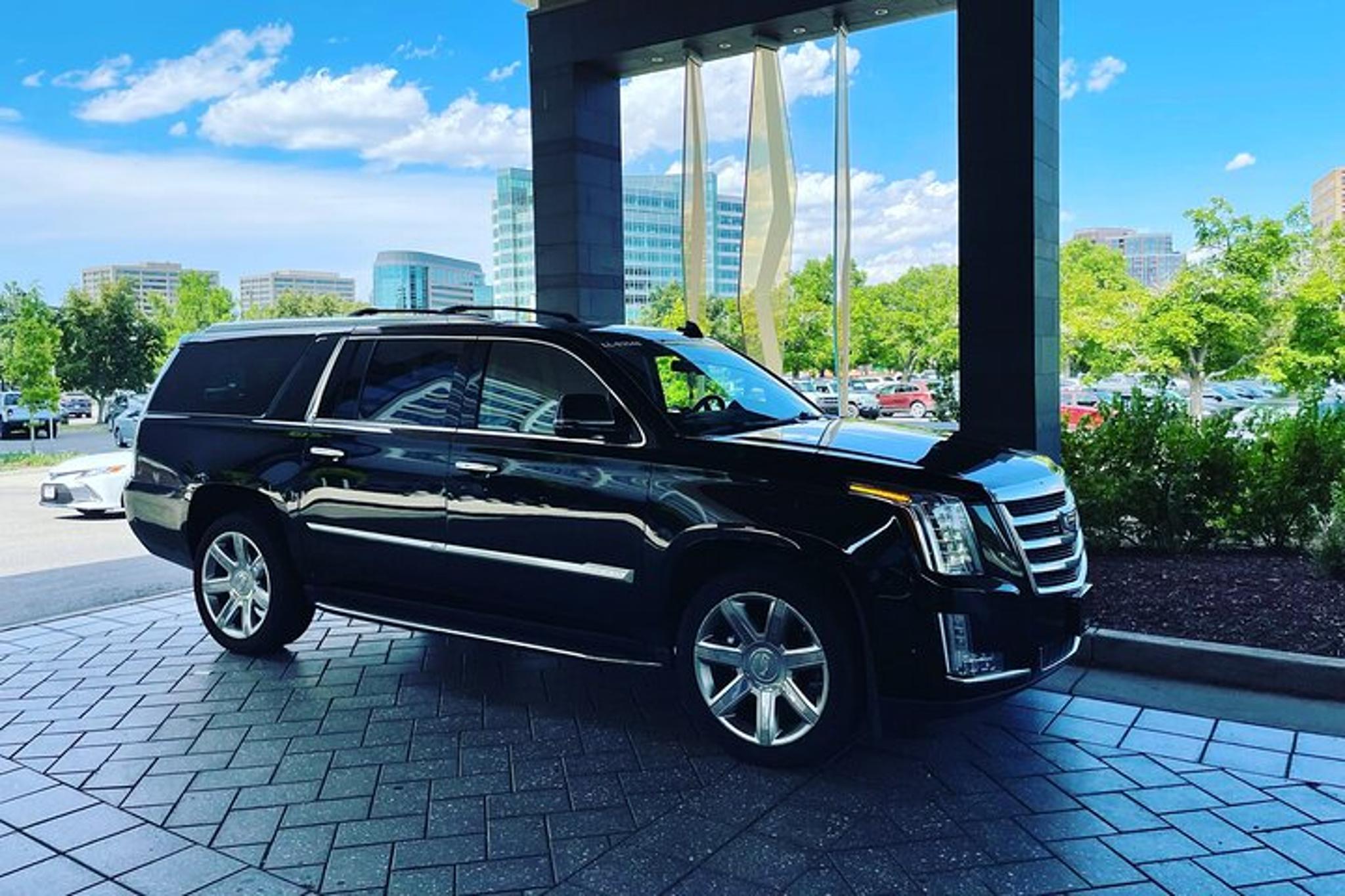 Boulder to Denver Airport Private Transportation - Image 5