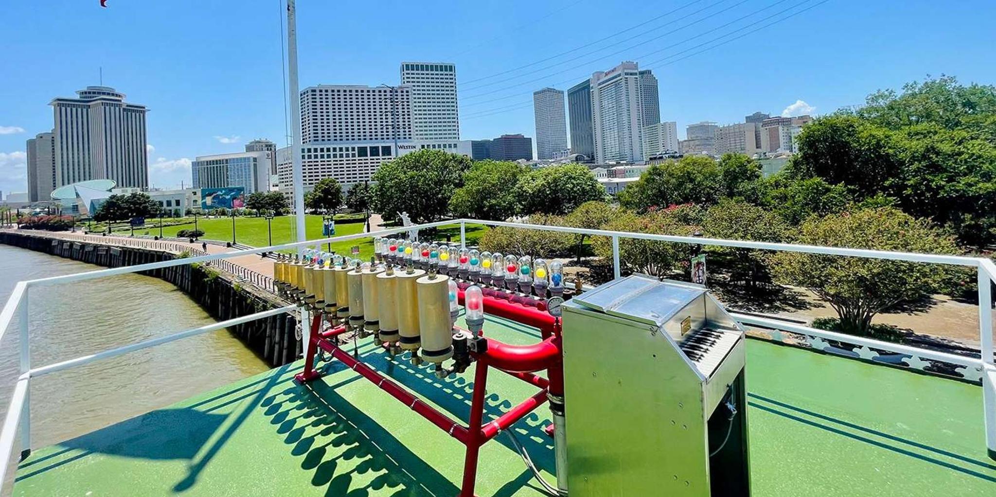 New Orleans Riverboat Cruise with Captain Narration - Image 5