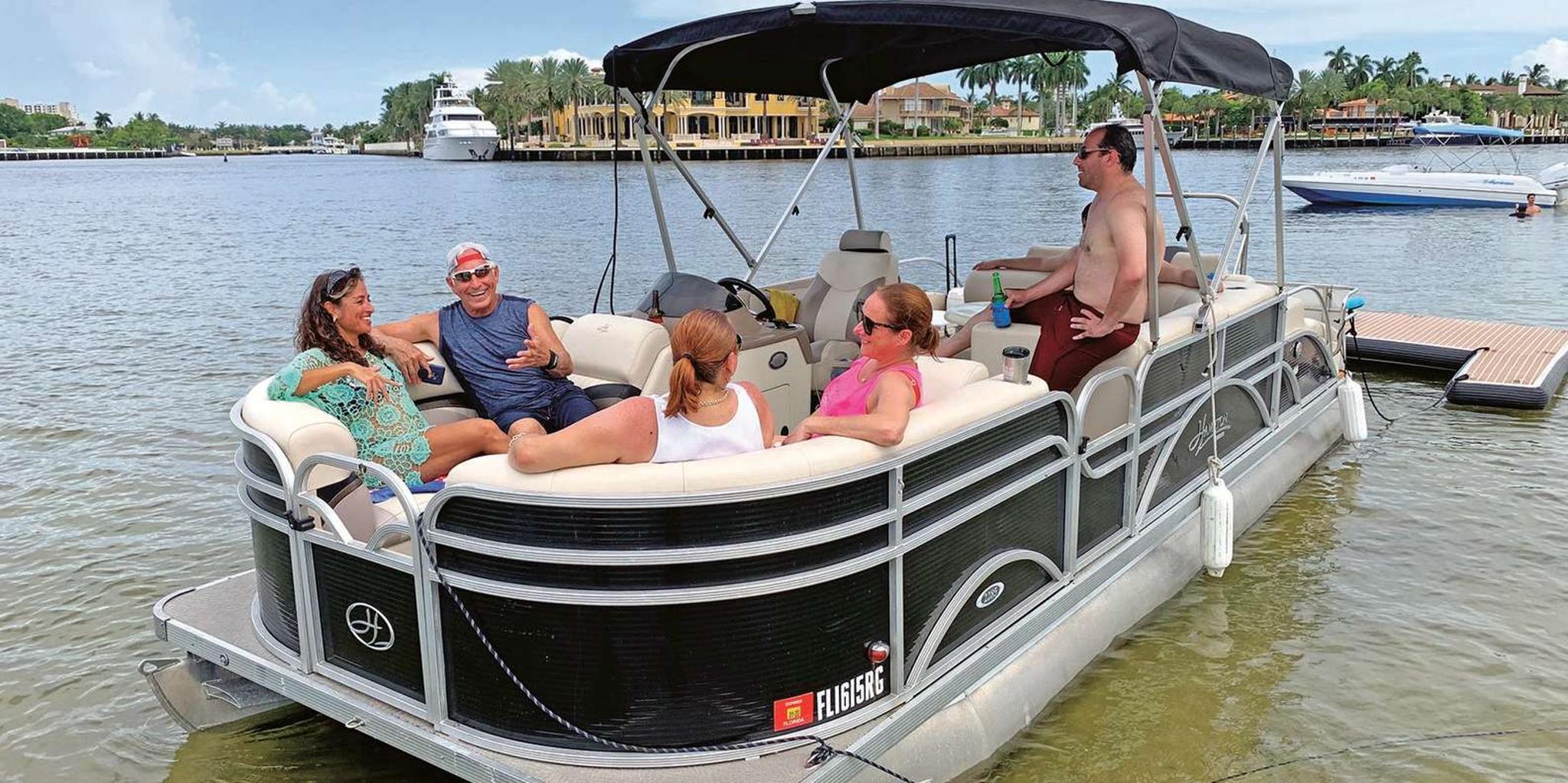 Fort Lauderdale Private Boat Cruise with Watertoys
