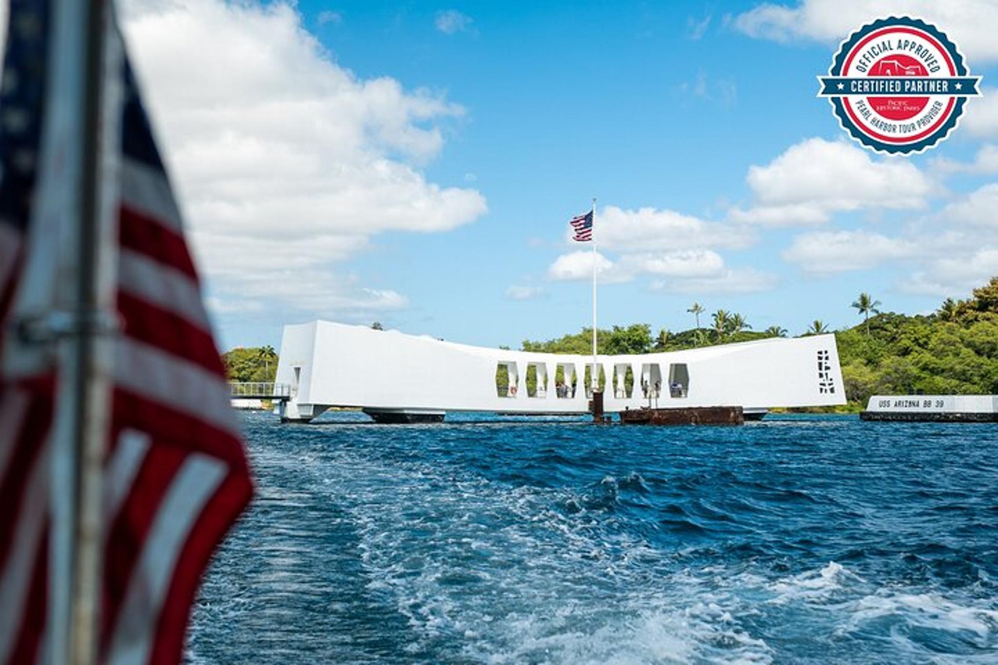 Honolulu Pearl Harbor Tour Including USS Arizona - Image 2