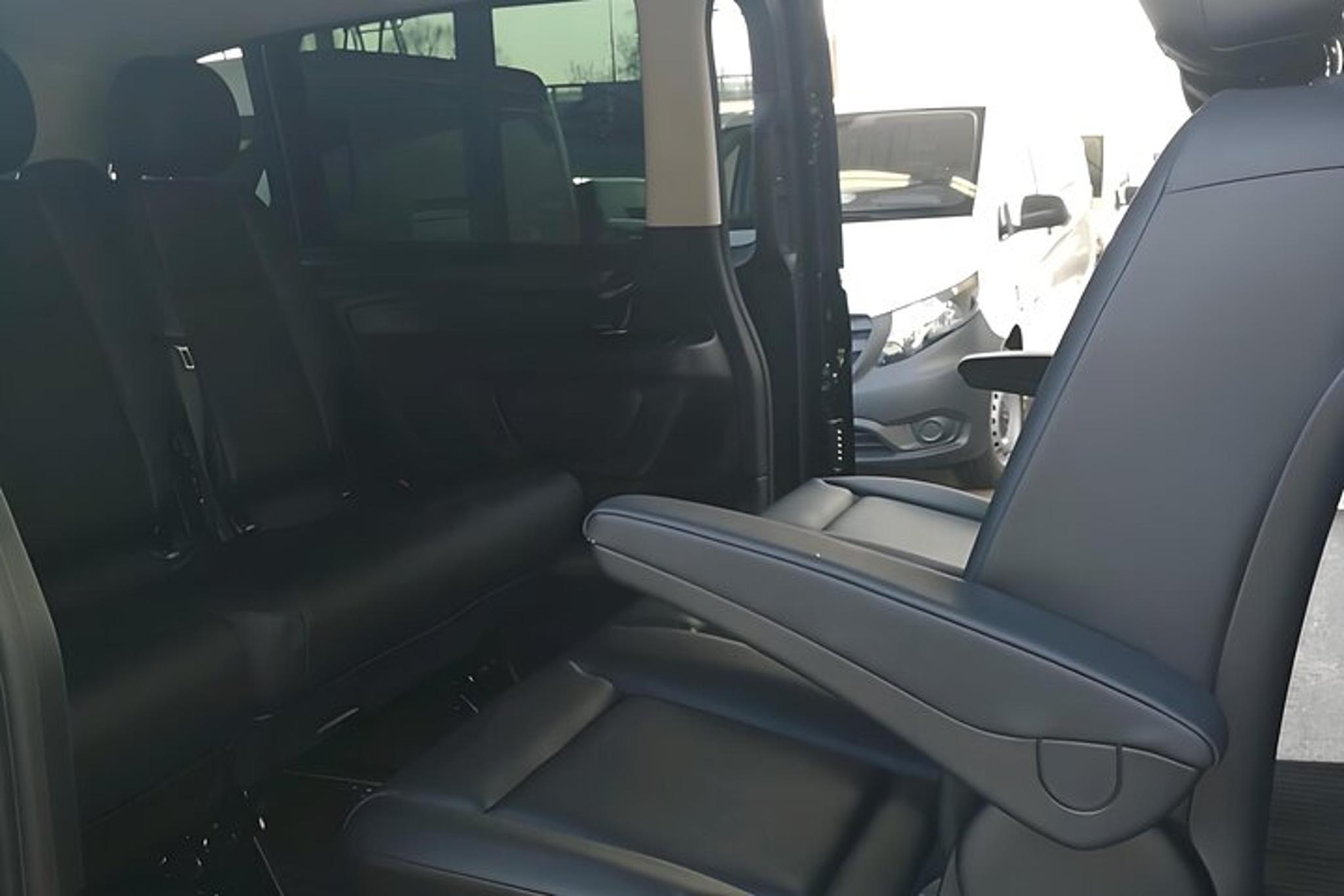 Seattle Airport Private Transfer - Image 5