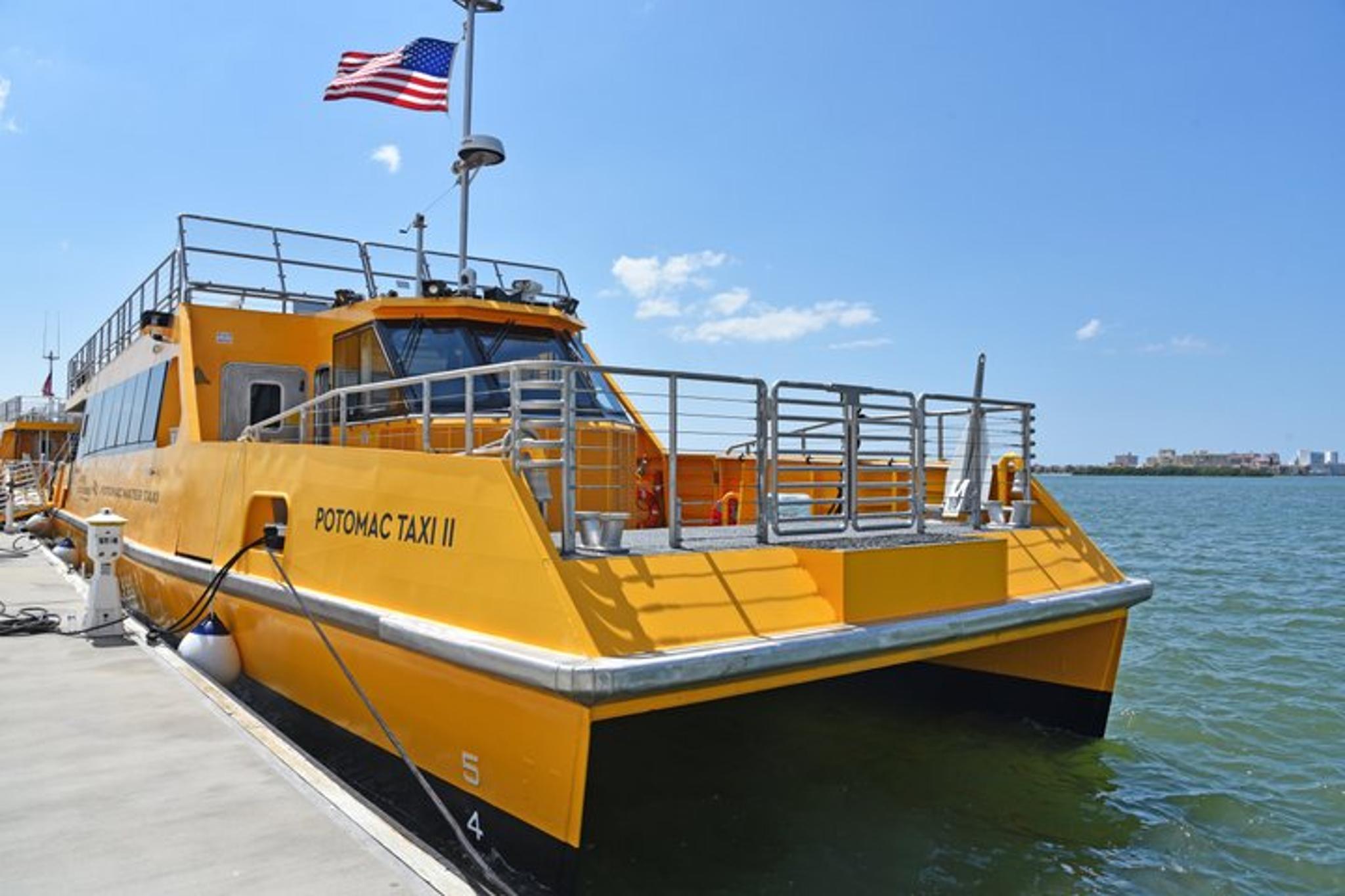 Washington DC Water Taxi Tour - Image 2