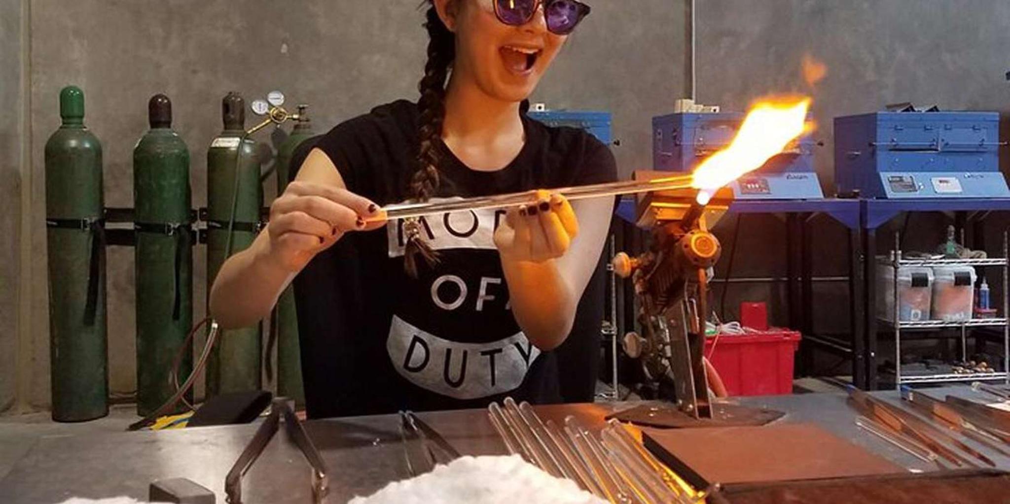 Las Vegas Glassblowing Class by Torch - Image 4