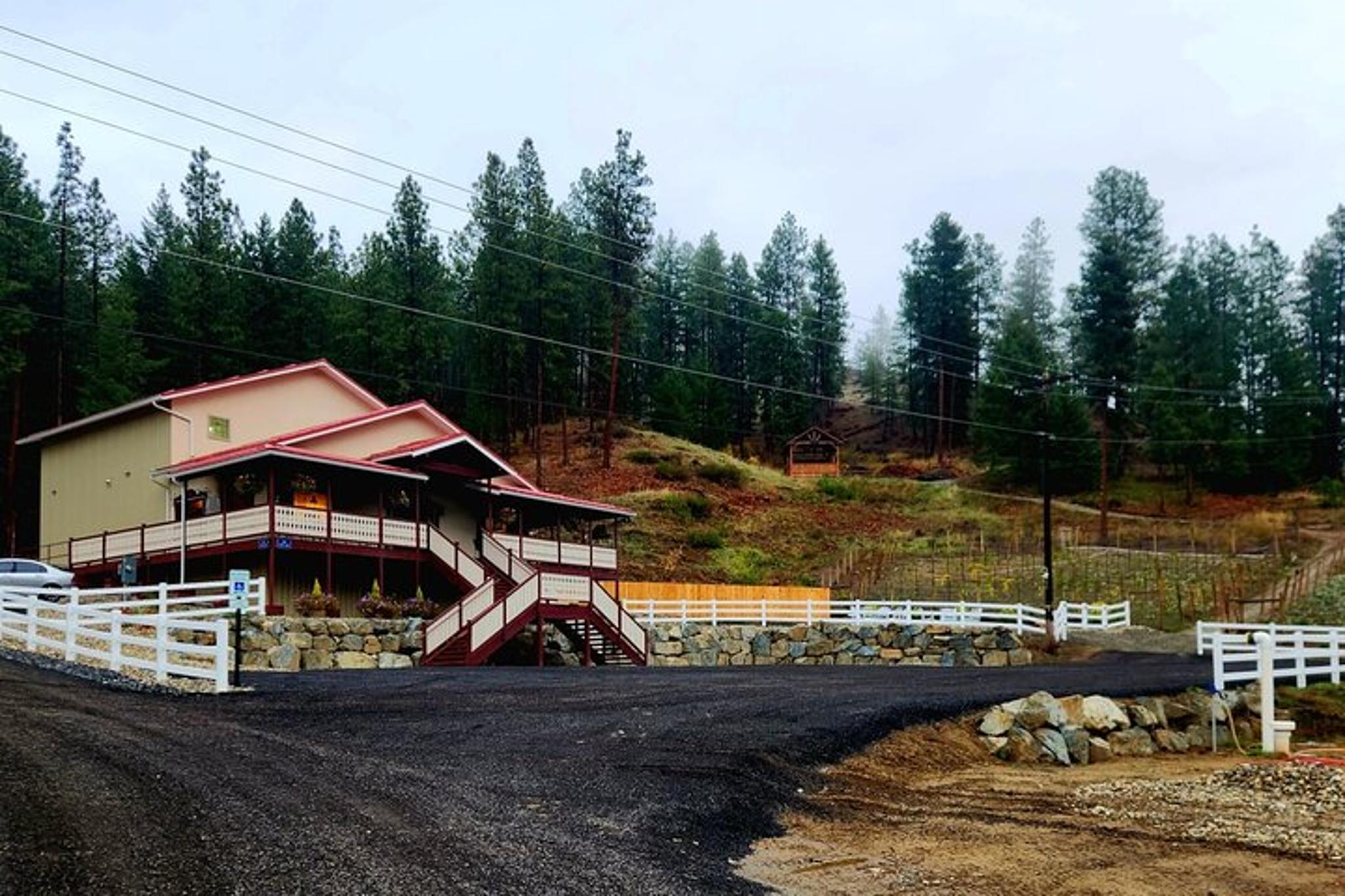 Leavenworth Wine Tasting in the American Alps 90 min - Image 3