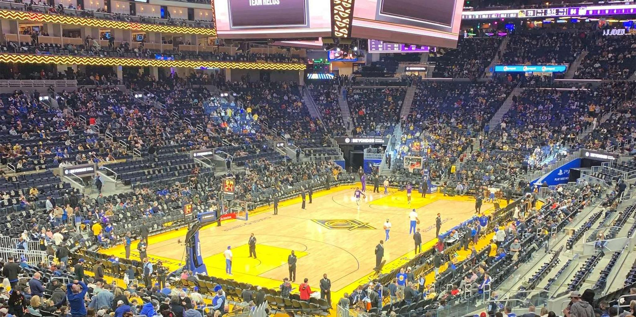 San Francisco Golden State Warriors Basketball Game - Image 1