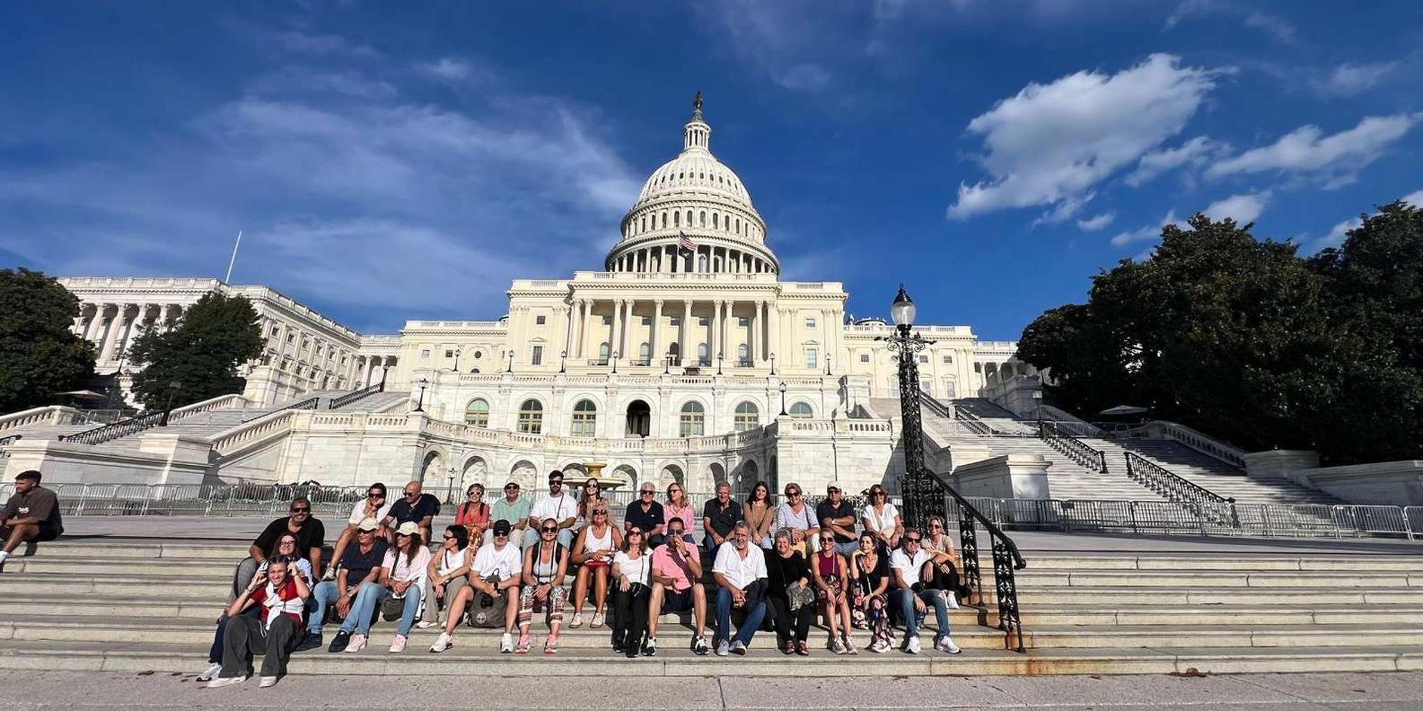 Washington D.C. U.S. Capitol and Library Tour - Image 4