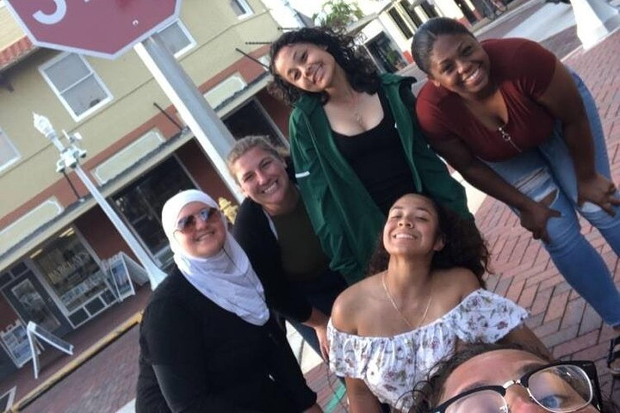 Hollywood Scavenger Hunt Zombie Adventure 1 hr - Image 5