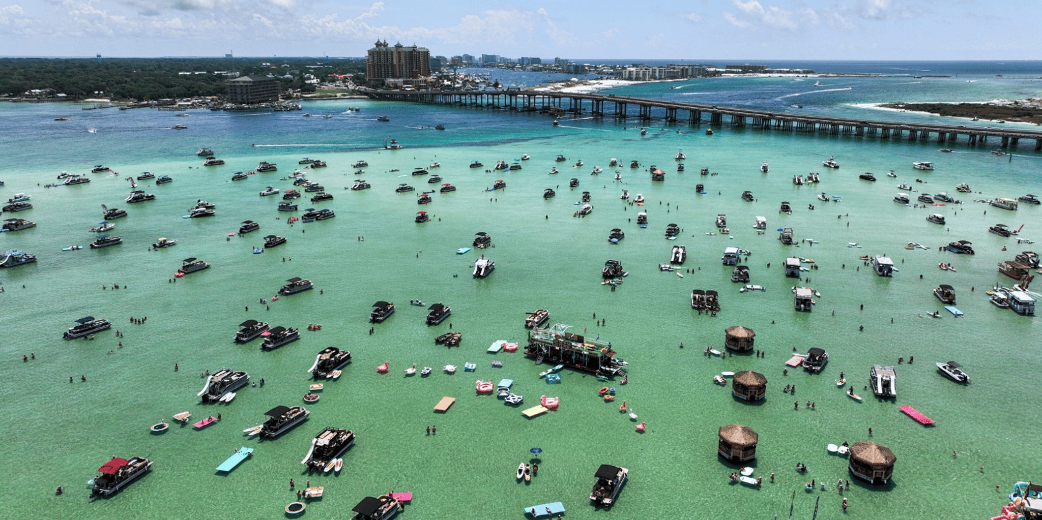 Destin Tiki Pub Crab Island Sandbar Cruise 3 hr - Image 3