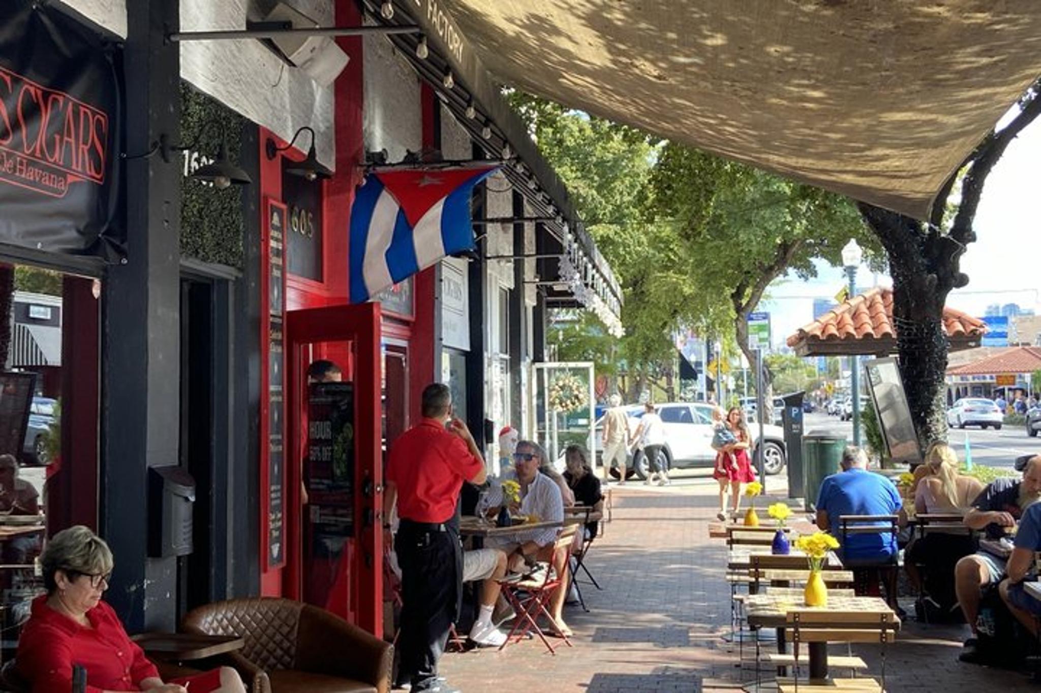 Miami Little Havana Tour with Cuban Historian
