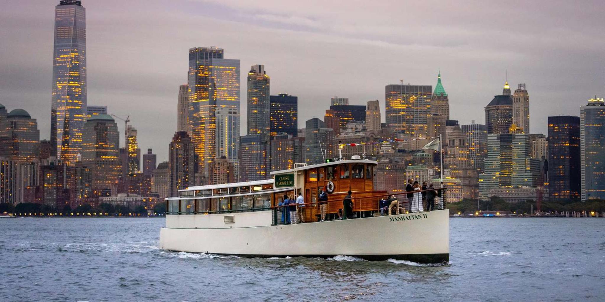 New York City Sunset Yacht Cruise - Image 2