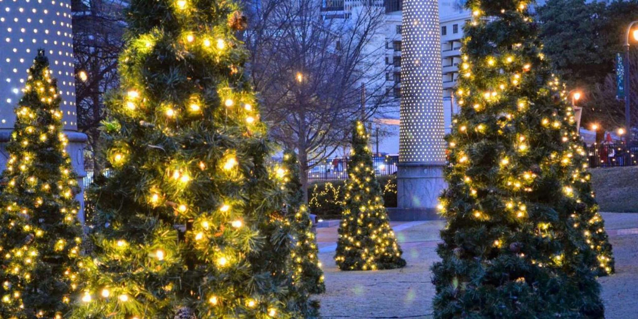 Atlanta Christmas Walking Tour