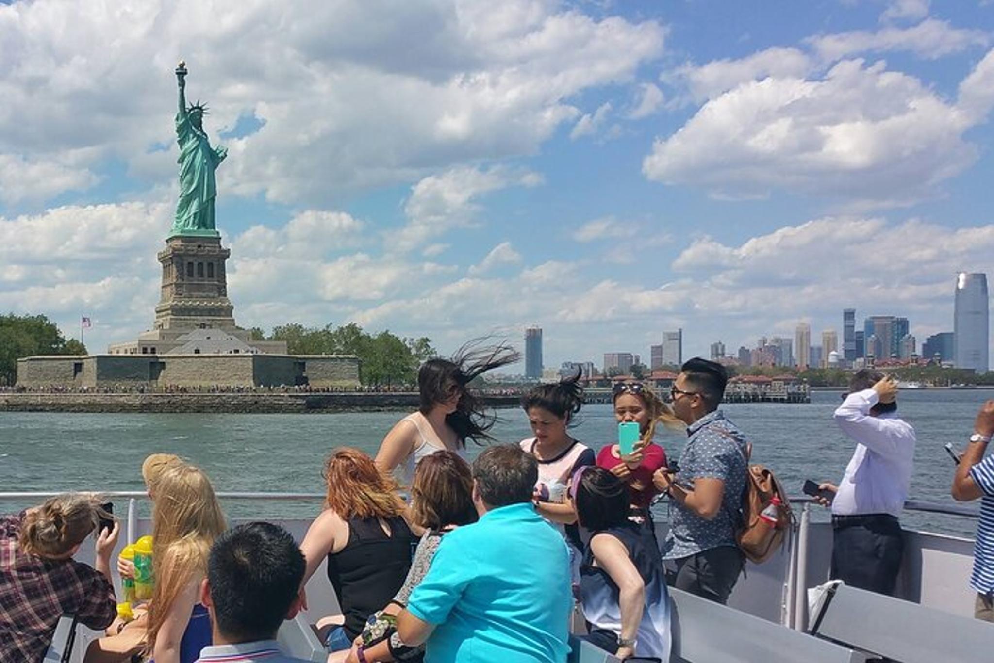 New York Statue of Liberty and Ellis Island Tour - Image 4