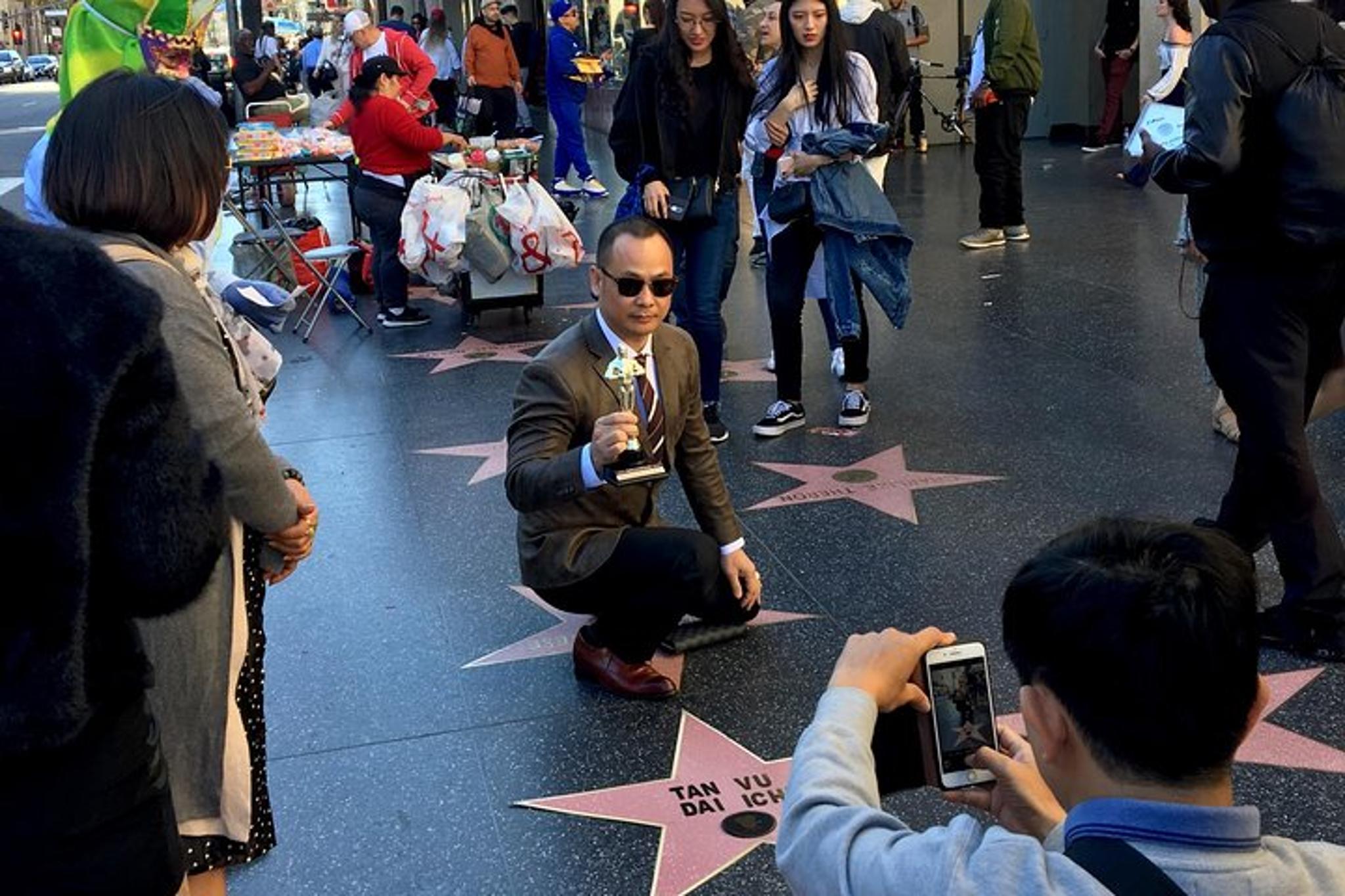 Los Angeles City Tour: Hollywood, Griffith, Santa Monica - Image 4