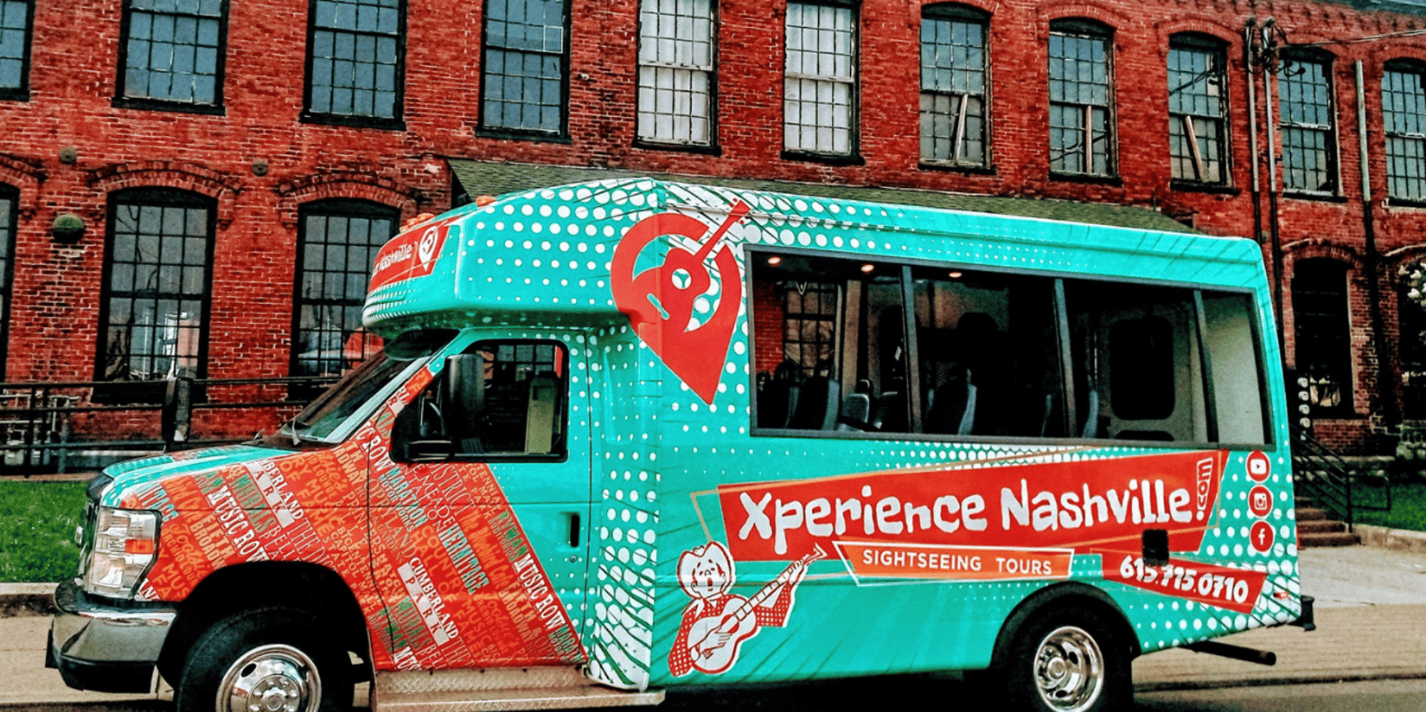 Nashville Open-Air Bus Tour - Image 4