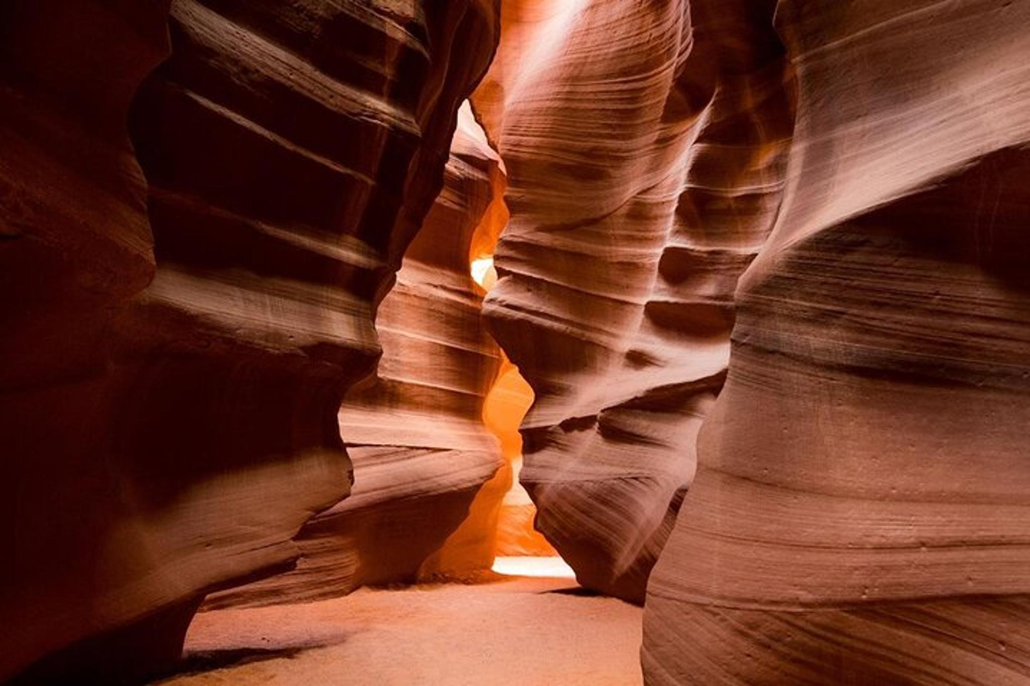 Page Upper Antelope Canyon Guided Tour - Image 2
