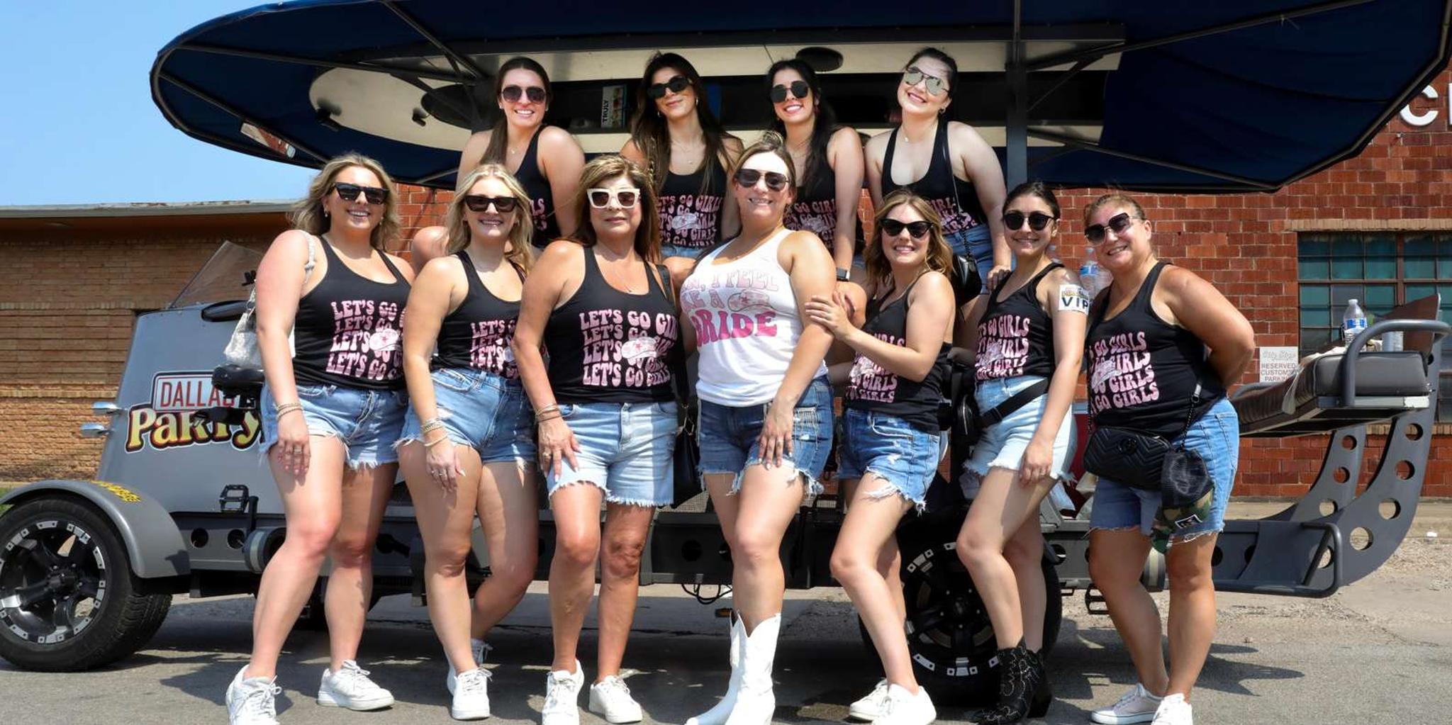 Dallas Party Bike Pub Crawl in Deep Ellum - Image 6