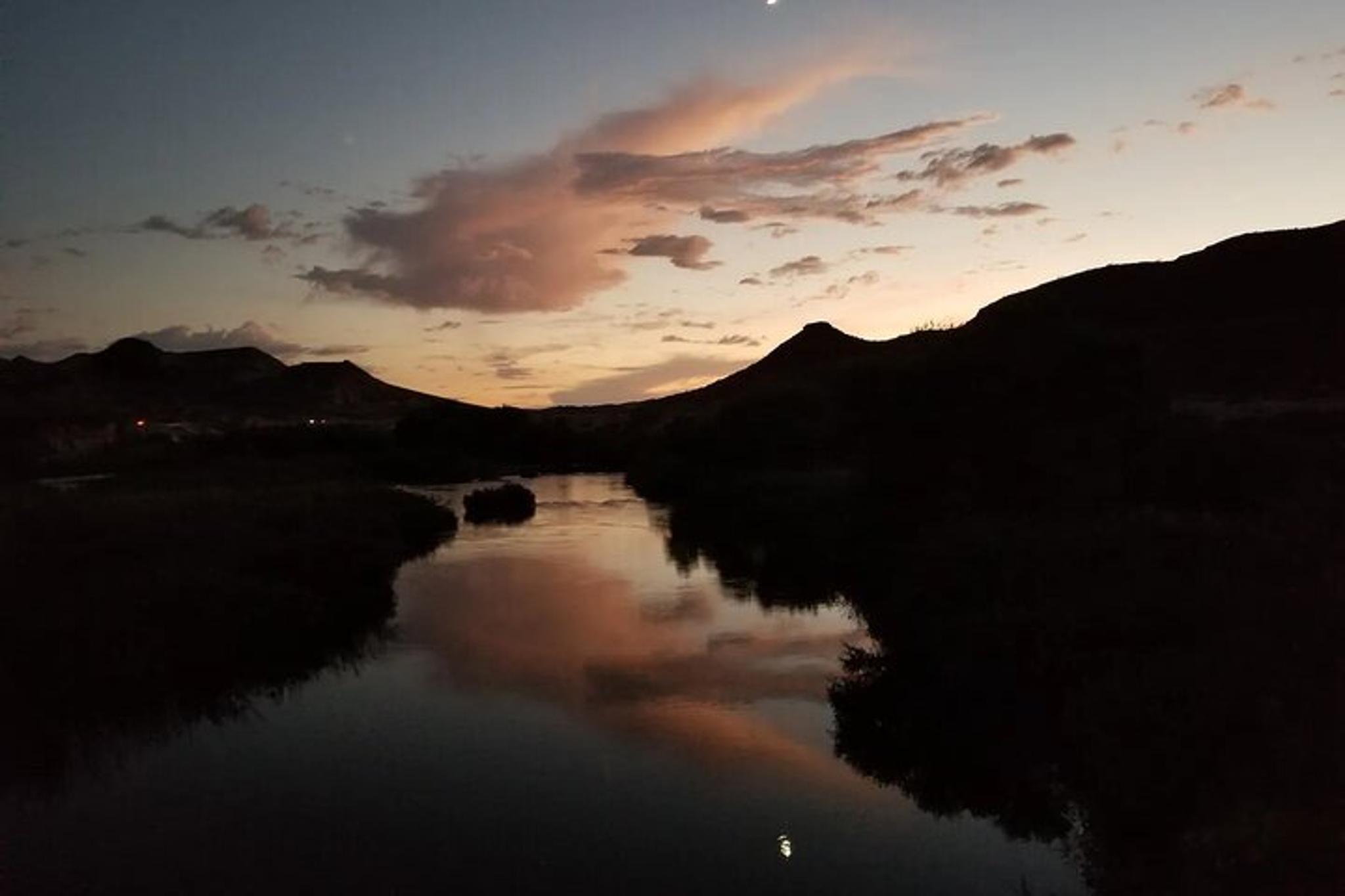 Las Vegas Night Hiking Tour with Strip Views 2 hr - Image 3