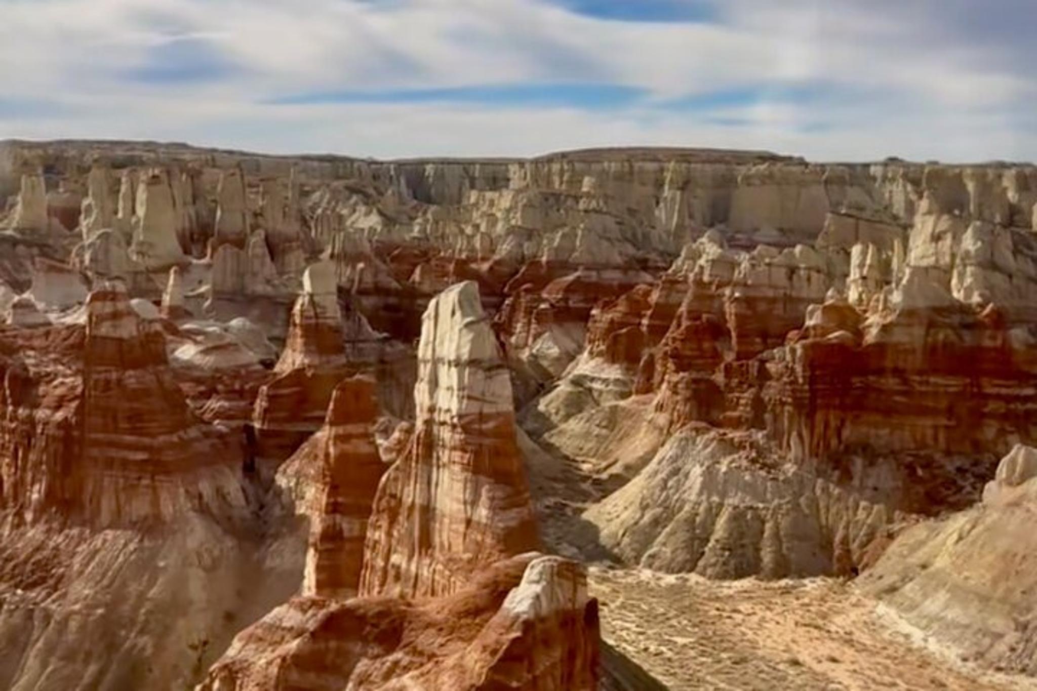 Phoenix Helicopter Tour to Antelope Canyon - Image 3