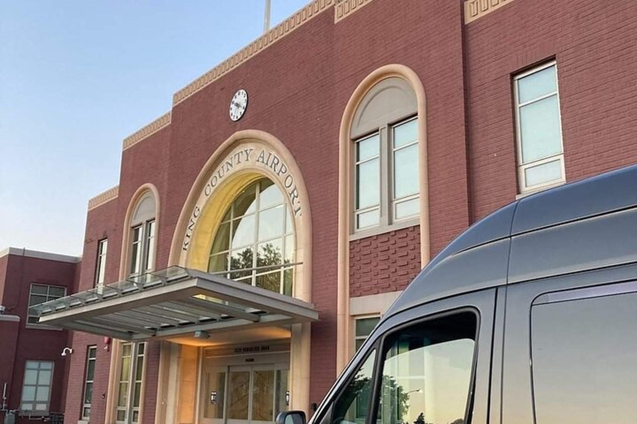 Seattle Tacoma International Airport Transportation - Image 5