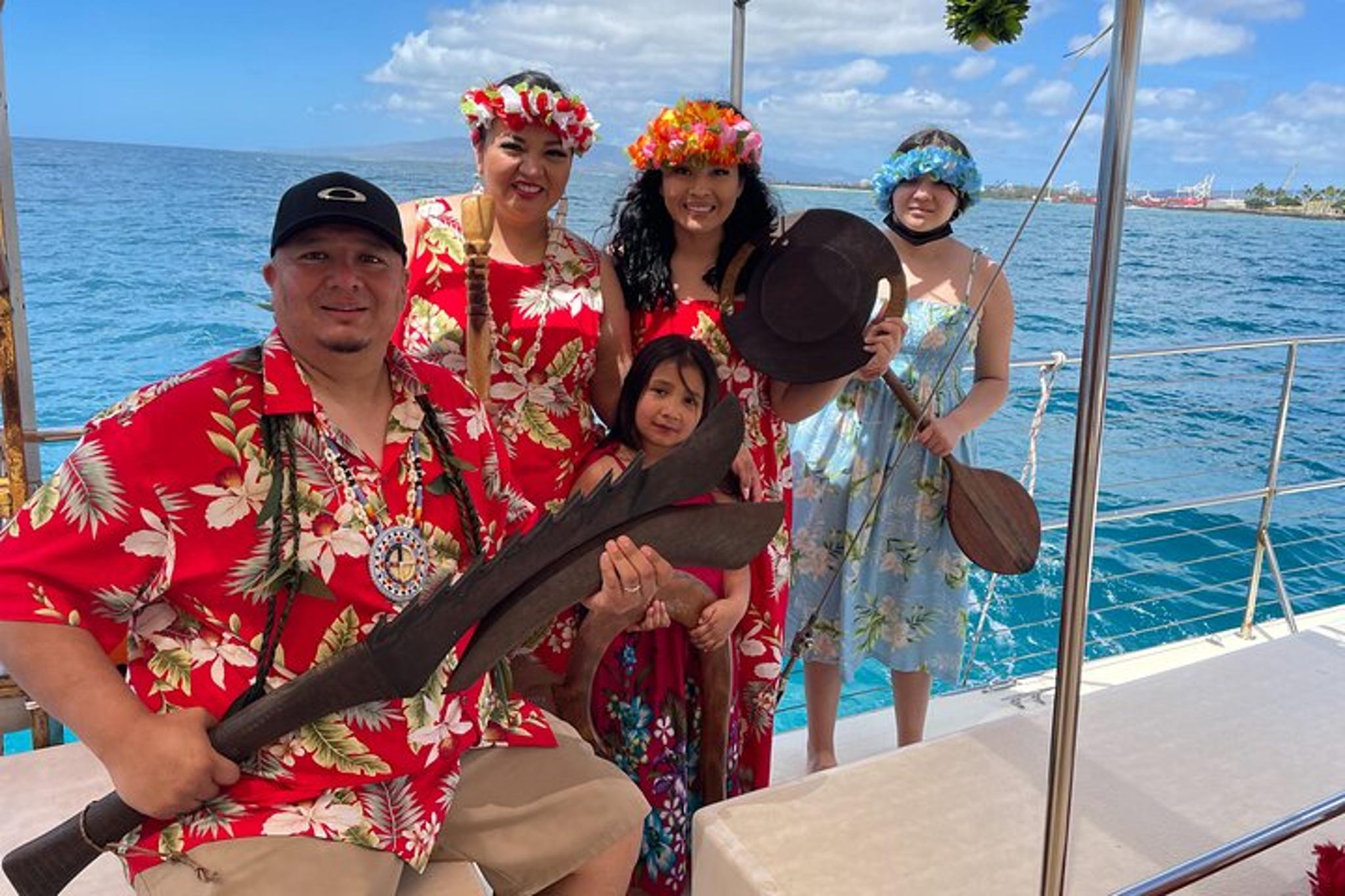 Waikiki Polynesian Canoe Sunset Sail - Image 5