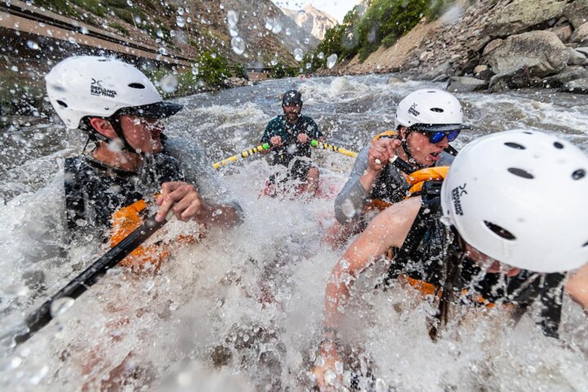 Glenwood Canyon Rafting Adventure - Image 4