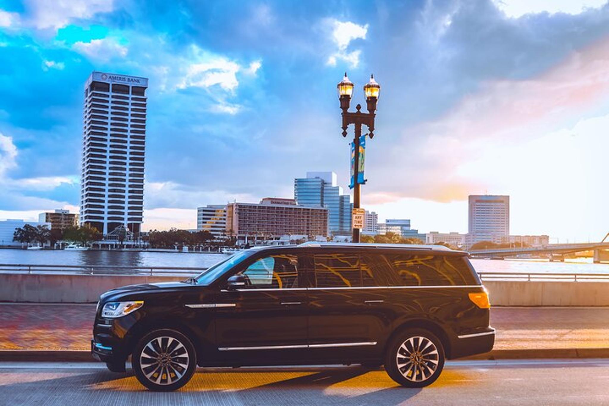 Jacksonville Airport Car Transfer to Downtown - Image 2