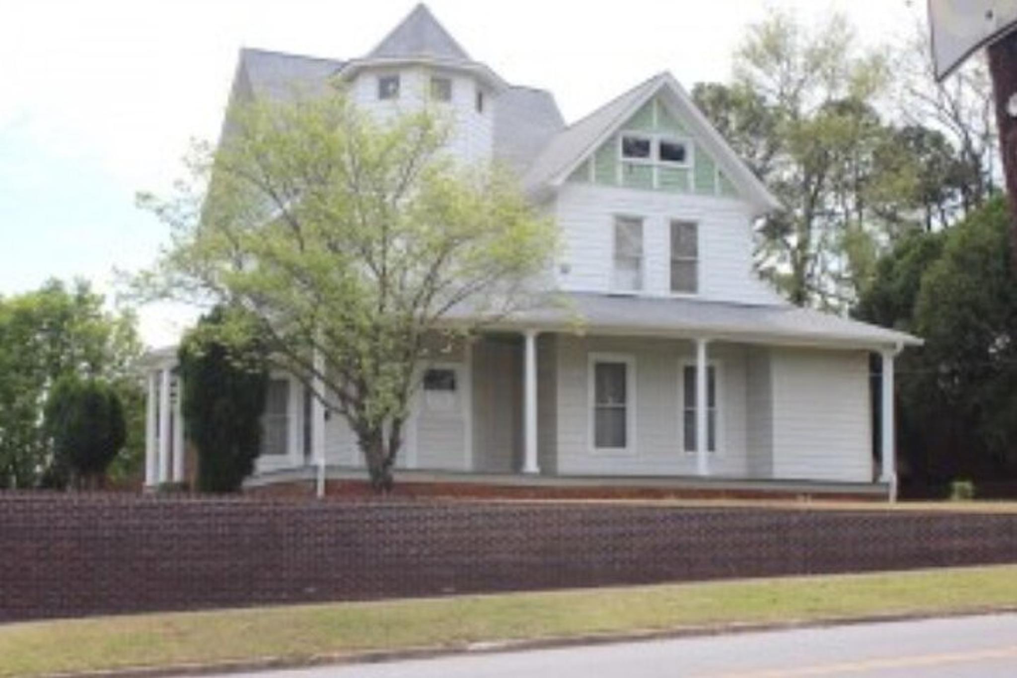 Birmingham Walking Tour of Dynamite Hill