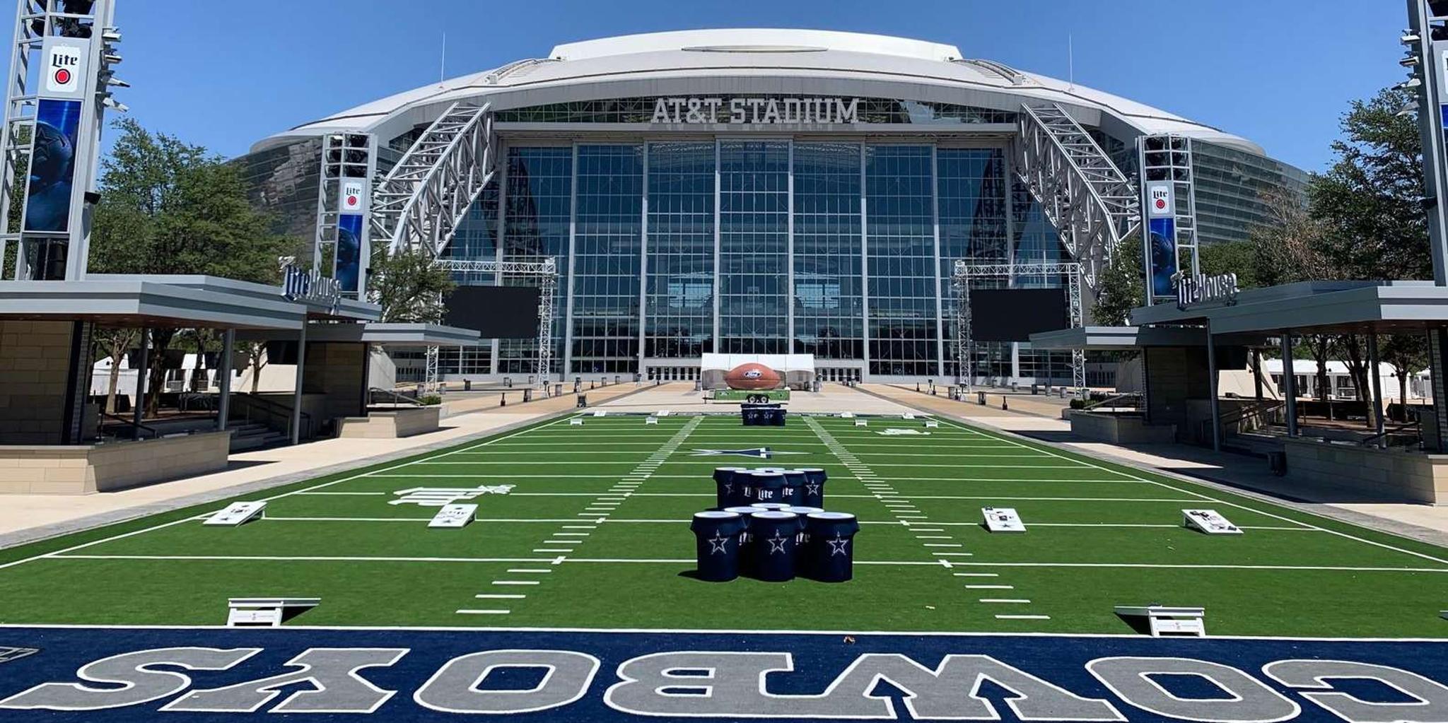Dallas Cowboys Stadium Tour with Transportation - Image 6