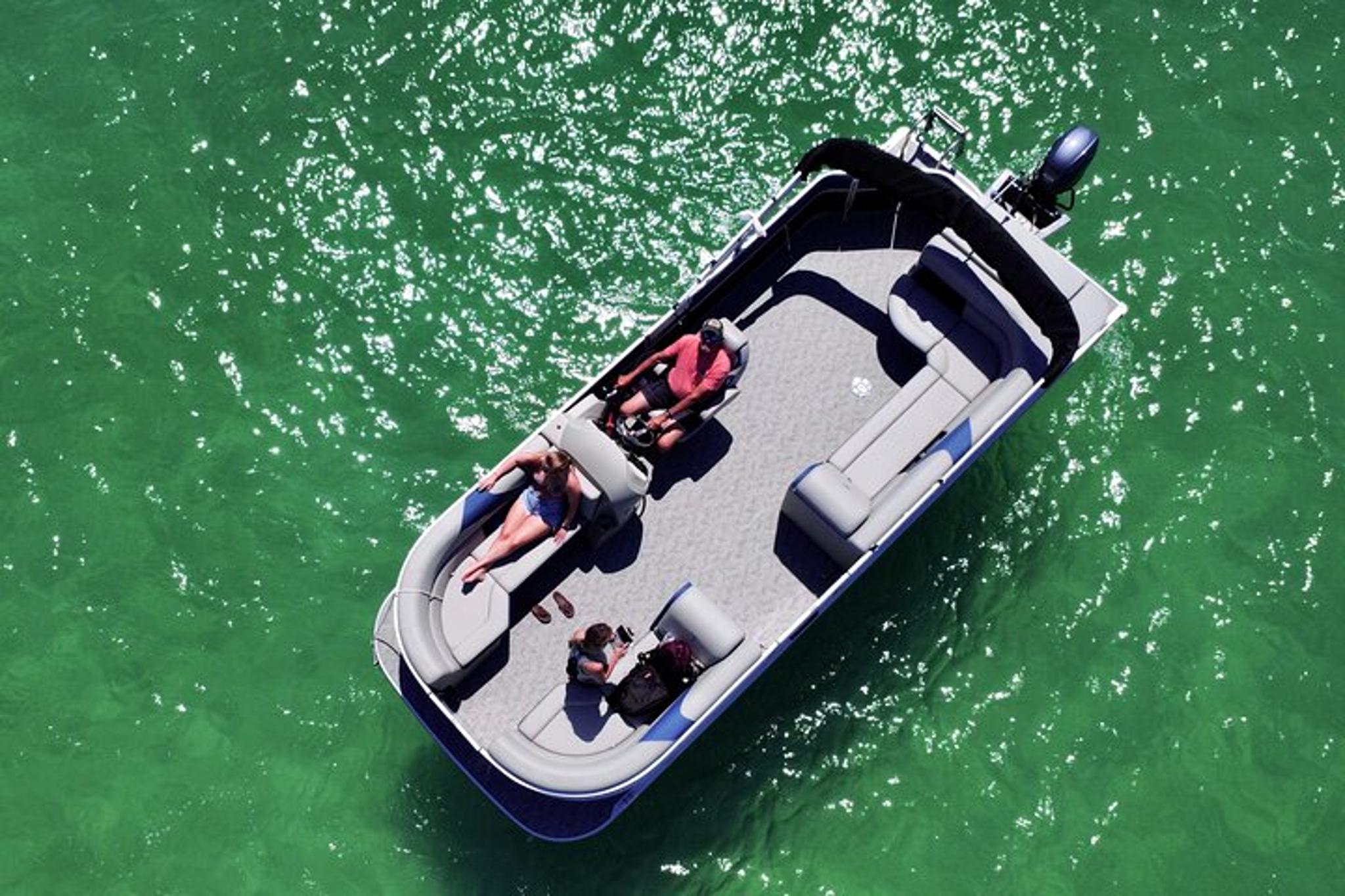 Panama City Beach Pontoon Rental to Shell Island - Image 3
