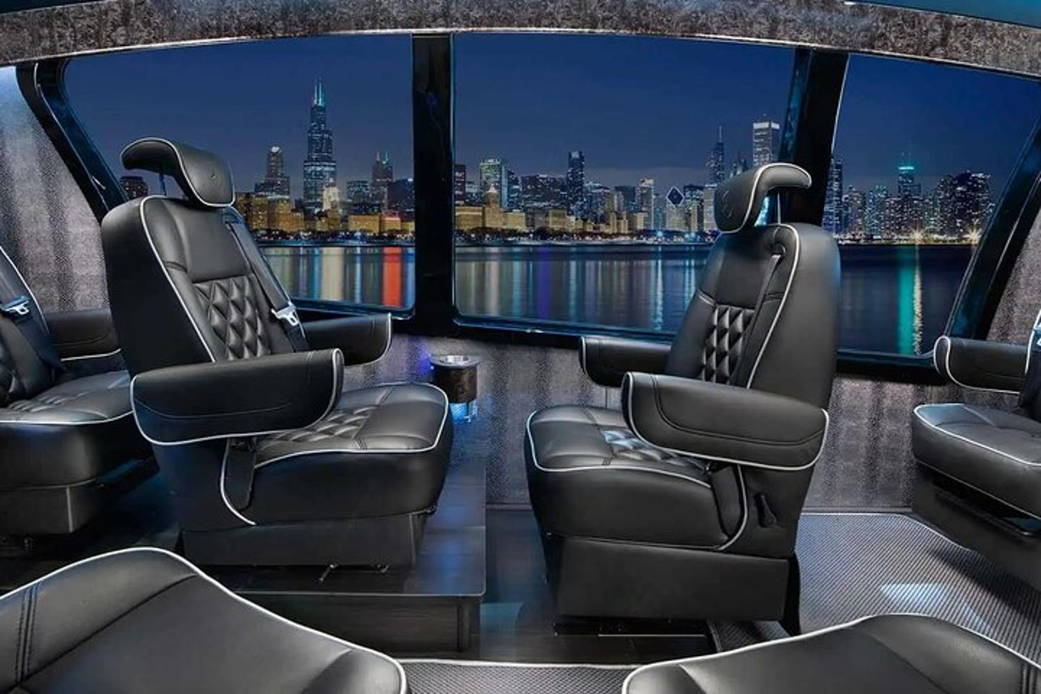 Cookeville Christmas Lights Tour in RoadStallion - Image 2