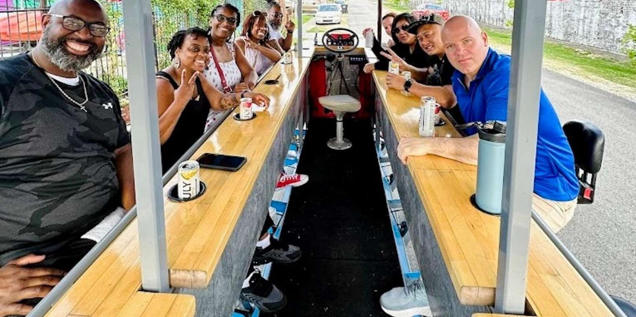 New Orleans Party Bike Bar Crawl - Image 5