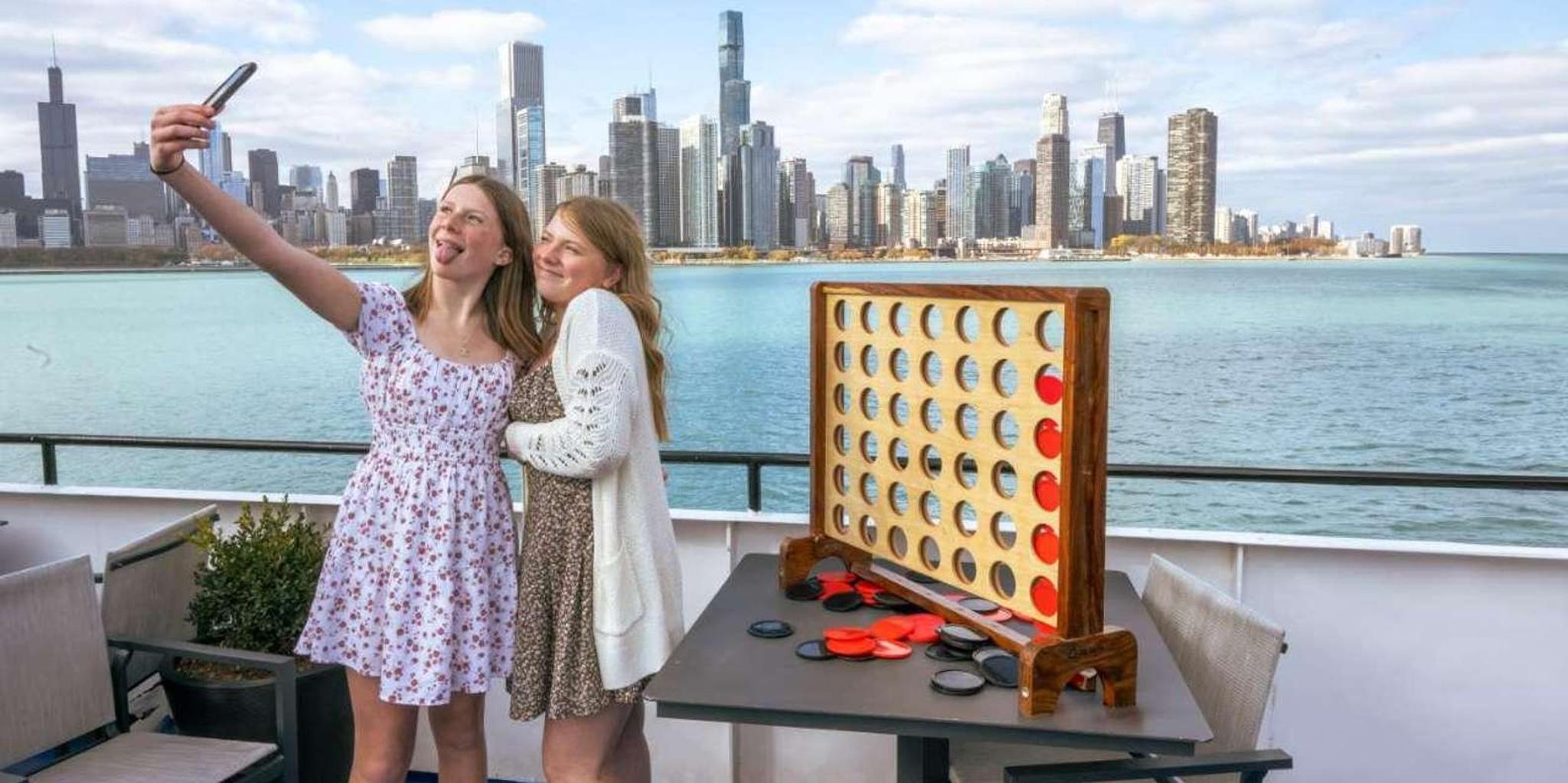 Chicago Lake Michigan Brunch Cruise - Image 3