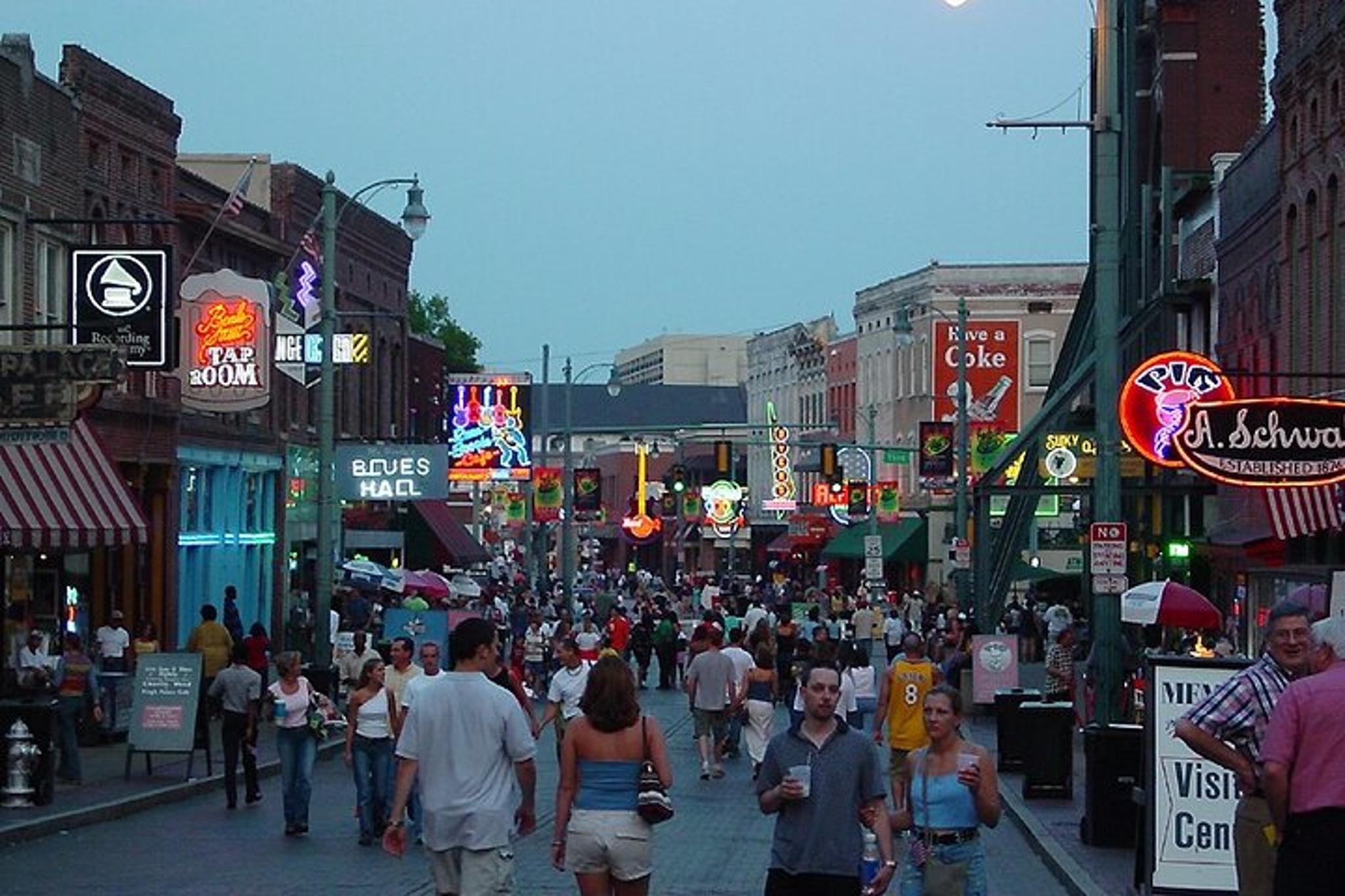 Memphis Hop-On Hop-Off Bus Tour - Image 5