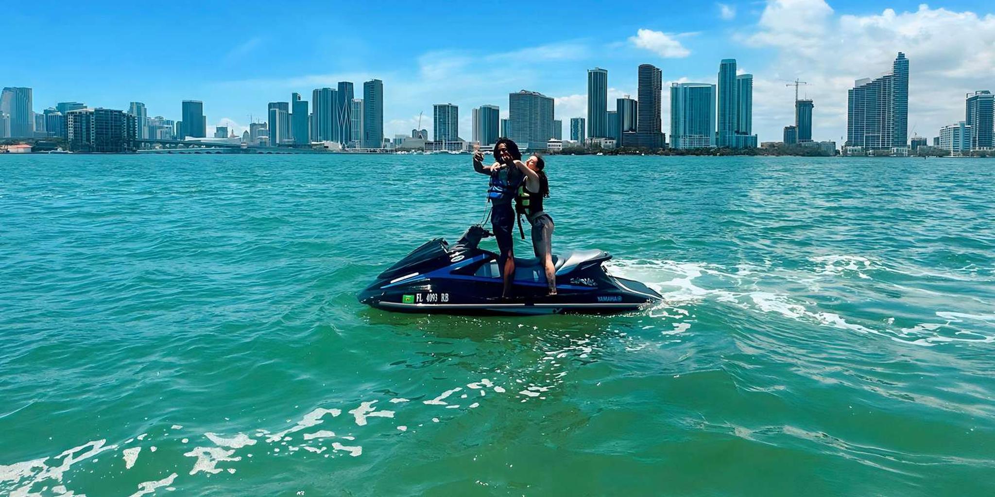 Miami Sea Adventure Jetski Rental and Boat Tour - Image 6