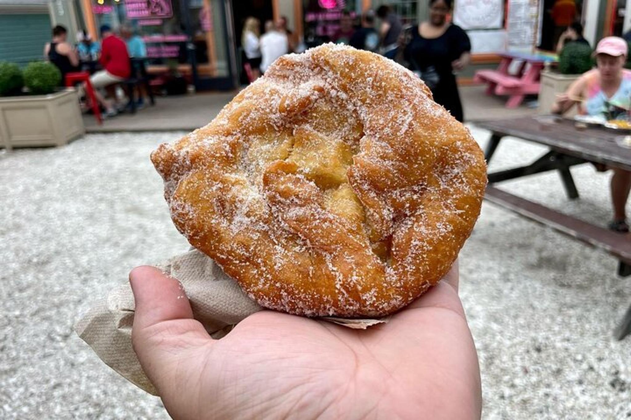 Provincetown Lobster Roll and Local Legends Tour 2 hr - Image 5