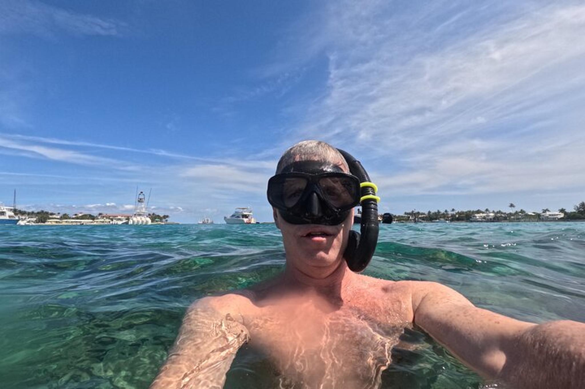 Riviera Beach Snorkeling Tour with GoPro 2 hr - Image 3