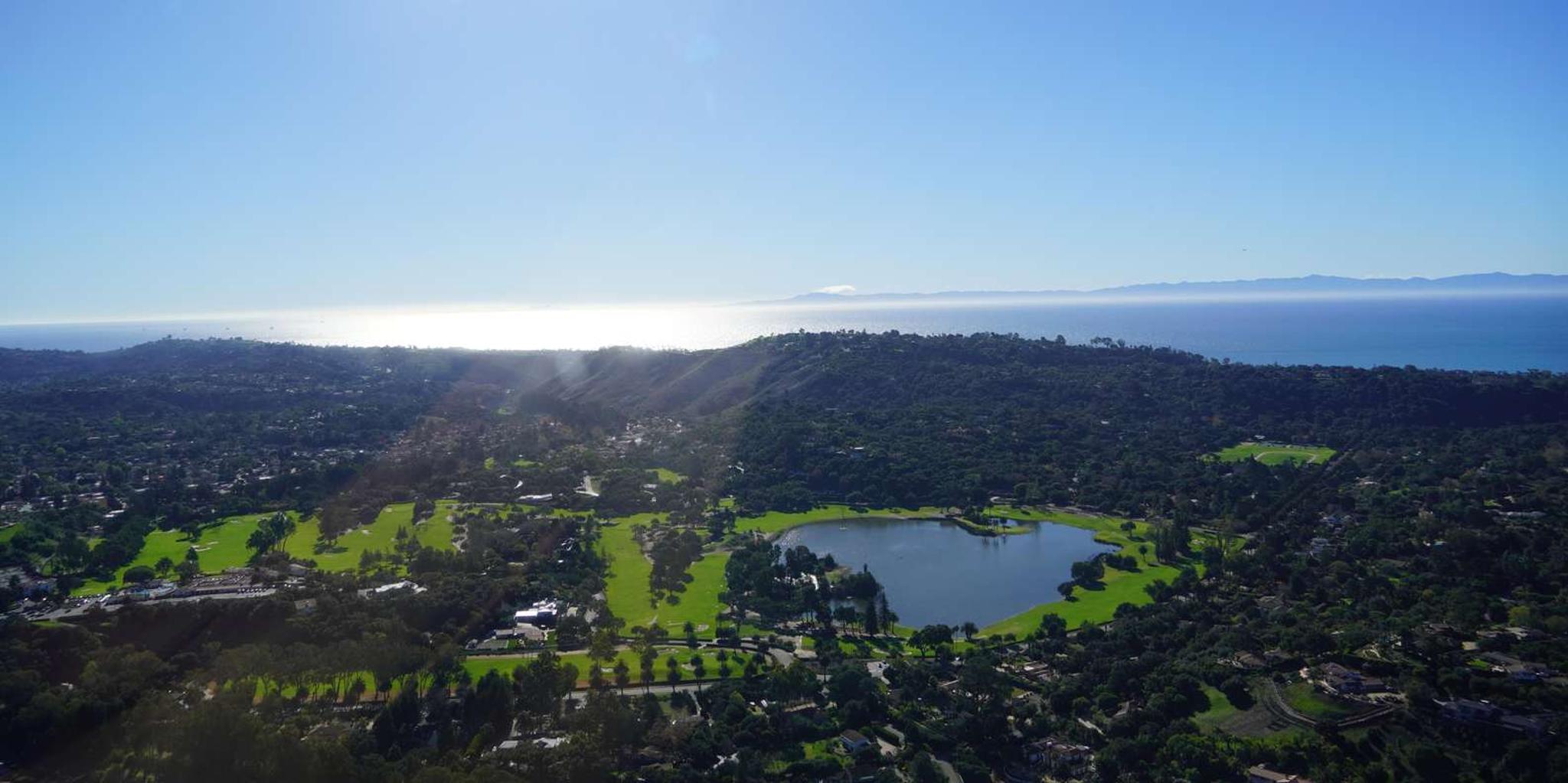 Santa Barbara Helicopter Tour - Image 3
