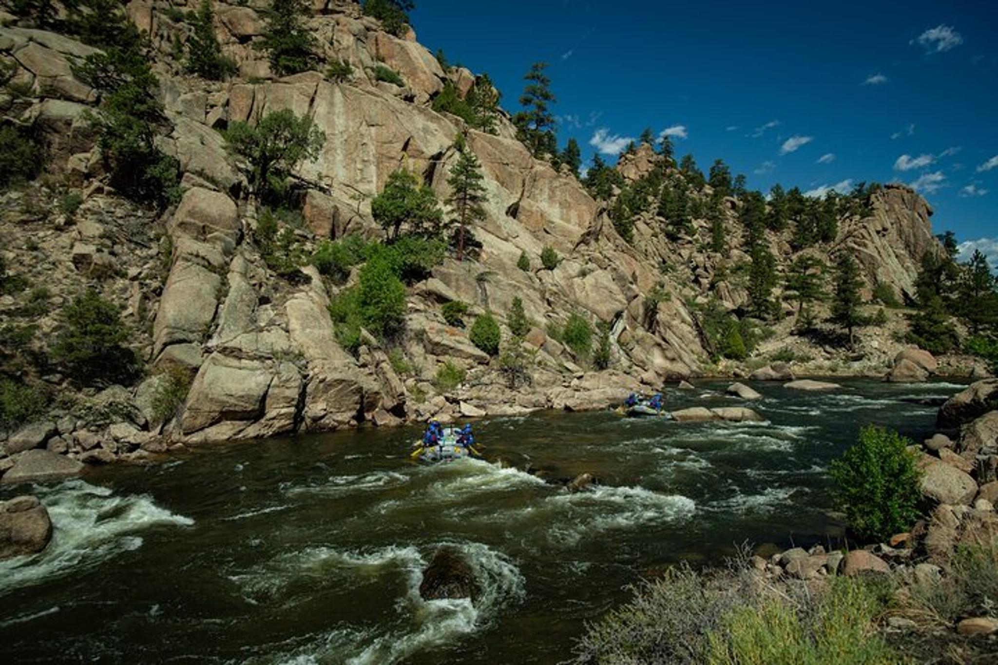 Buena Vista Whitewater Rafting Tour in Browns Canyon - Image 2