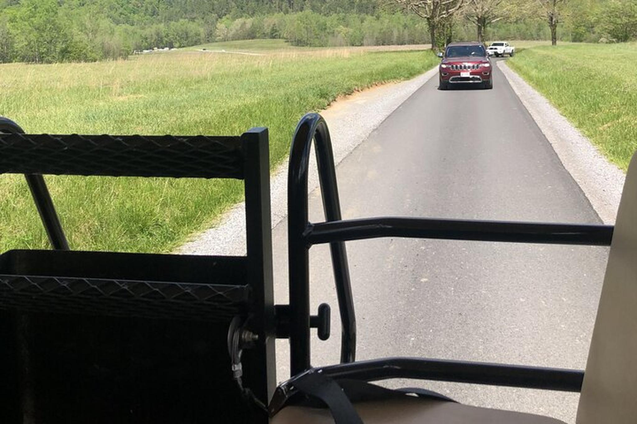 Cades Cove Jeep Tour - Image 6