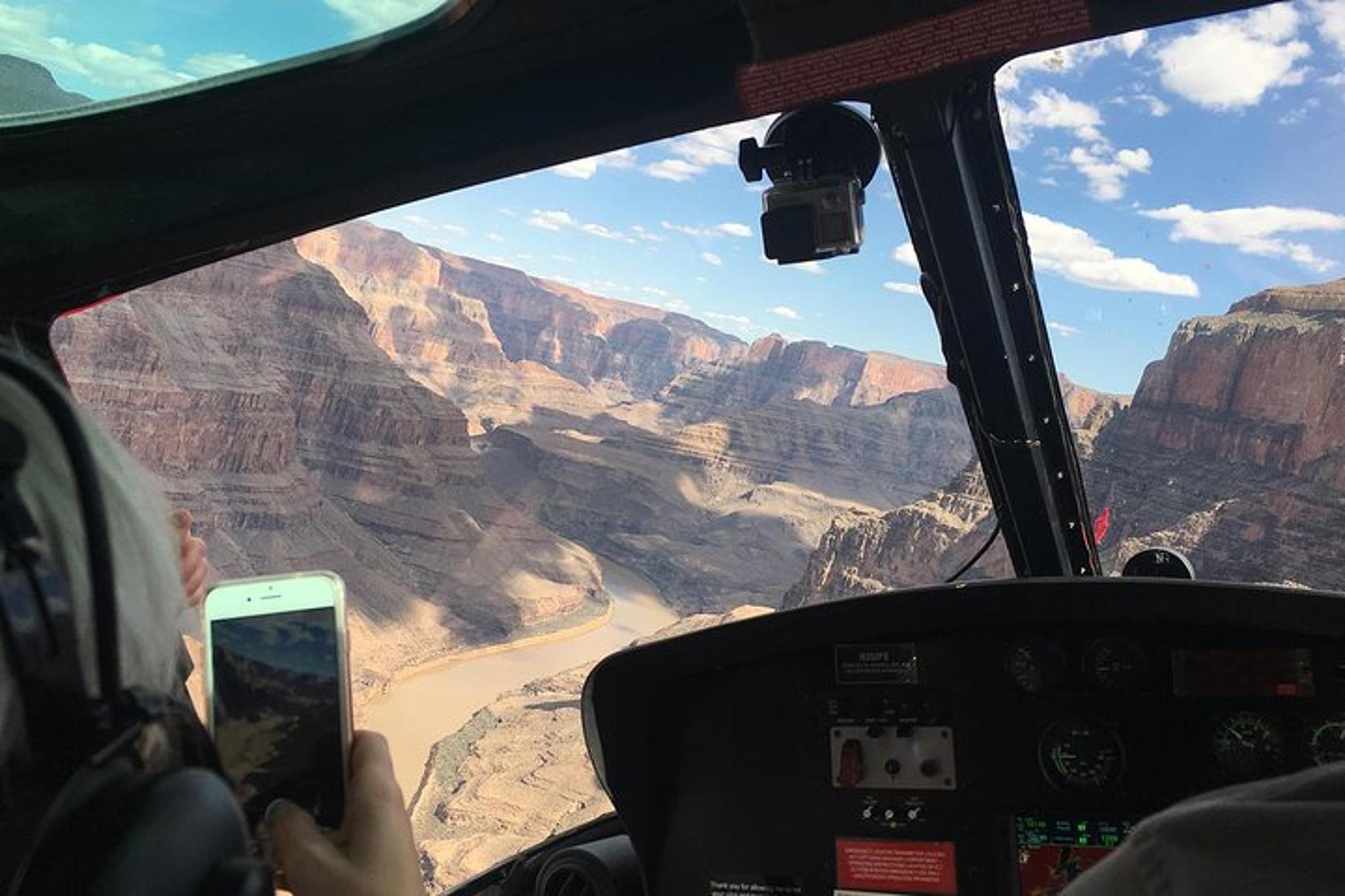 Las Vegas Grand Canyon Helicopter and Ranch Tour - Image 5