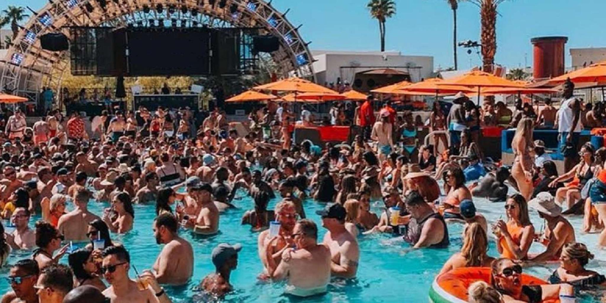 Las Vegas Pool Party Crawl with Party Bus